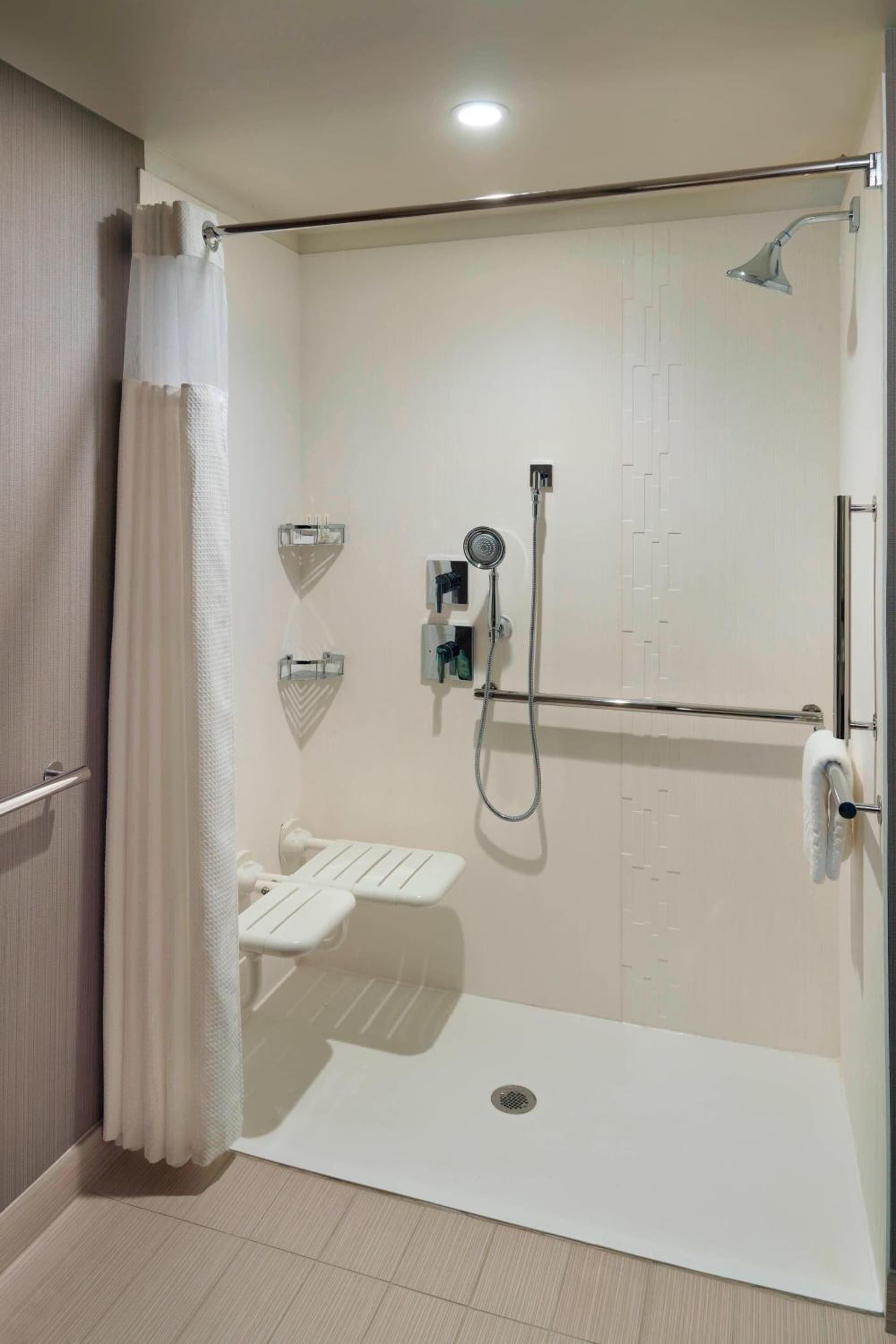 Courtyard by Marriott LaGrange gallery photo in LaGrange, GA — image 20