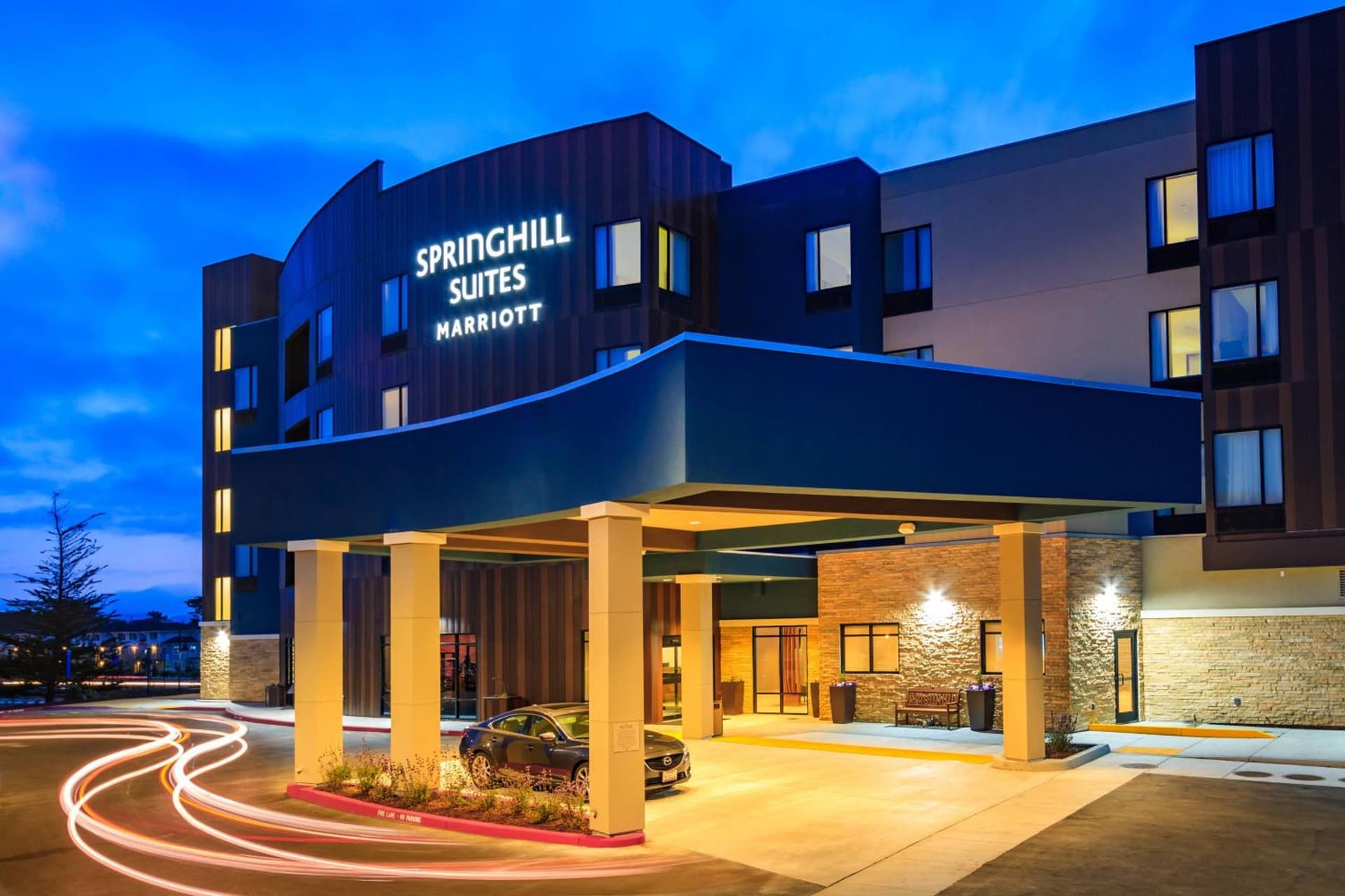 SpringHill Suites by Marriott The Dunes On Monterey Bay interior in Marina, CA — gallery photo 2