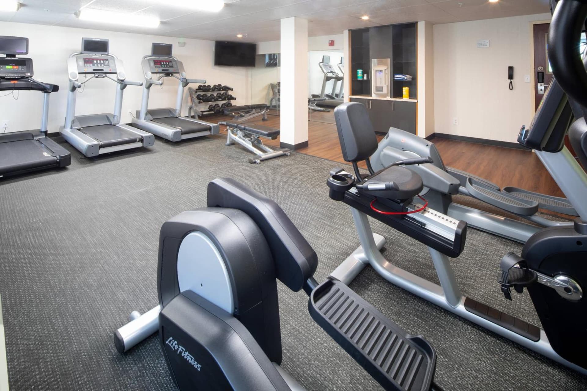 Courtyard by Marriott Lansing gallery photo in Lansing, MI — image 15