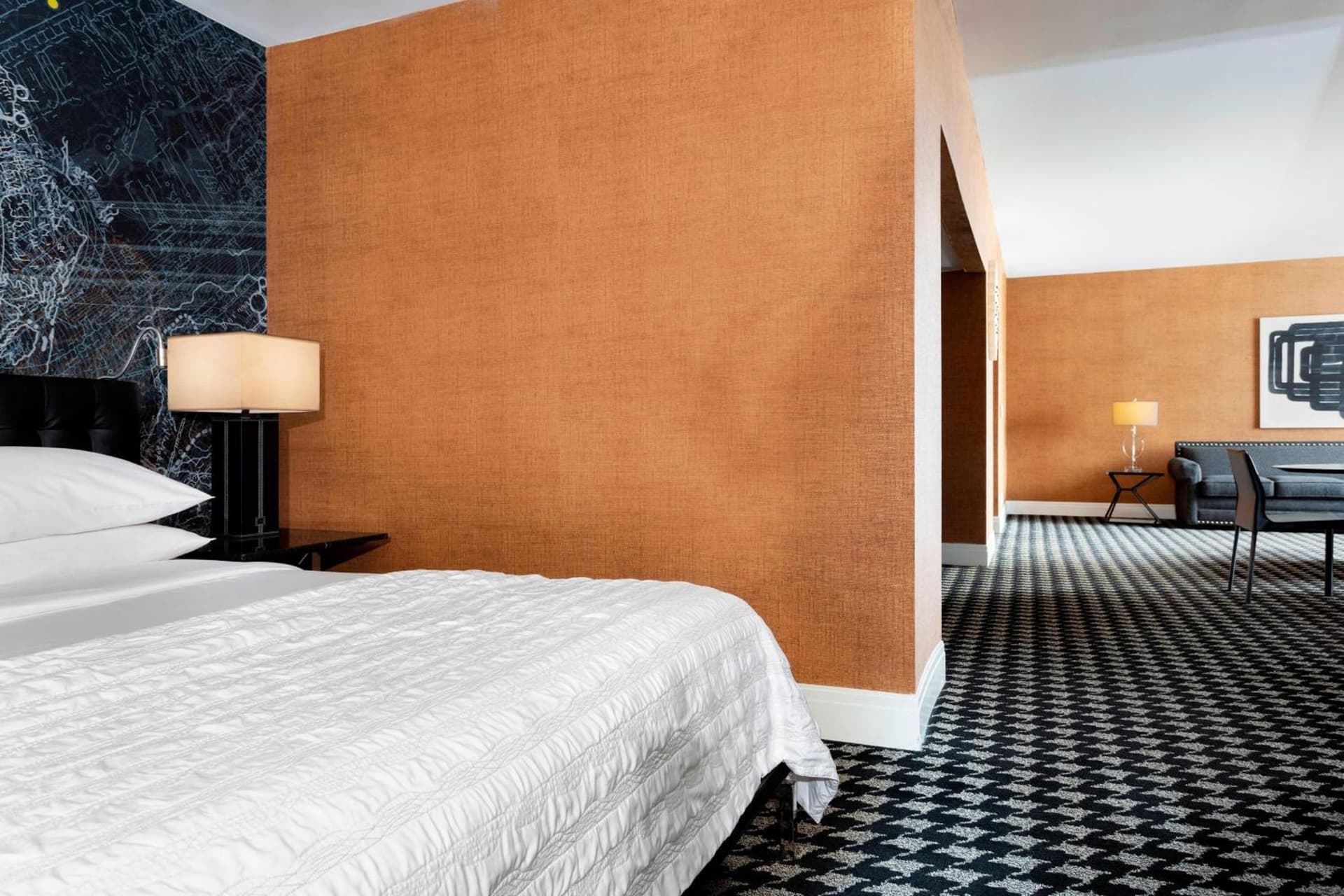 Le Meridien Charlotte gallery photo in Charlotte, NC — image 23
