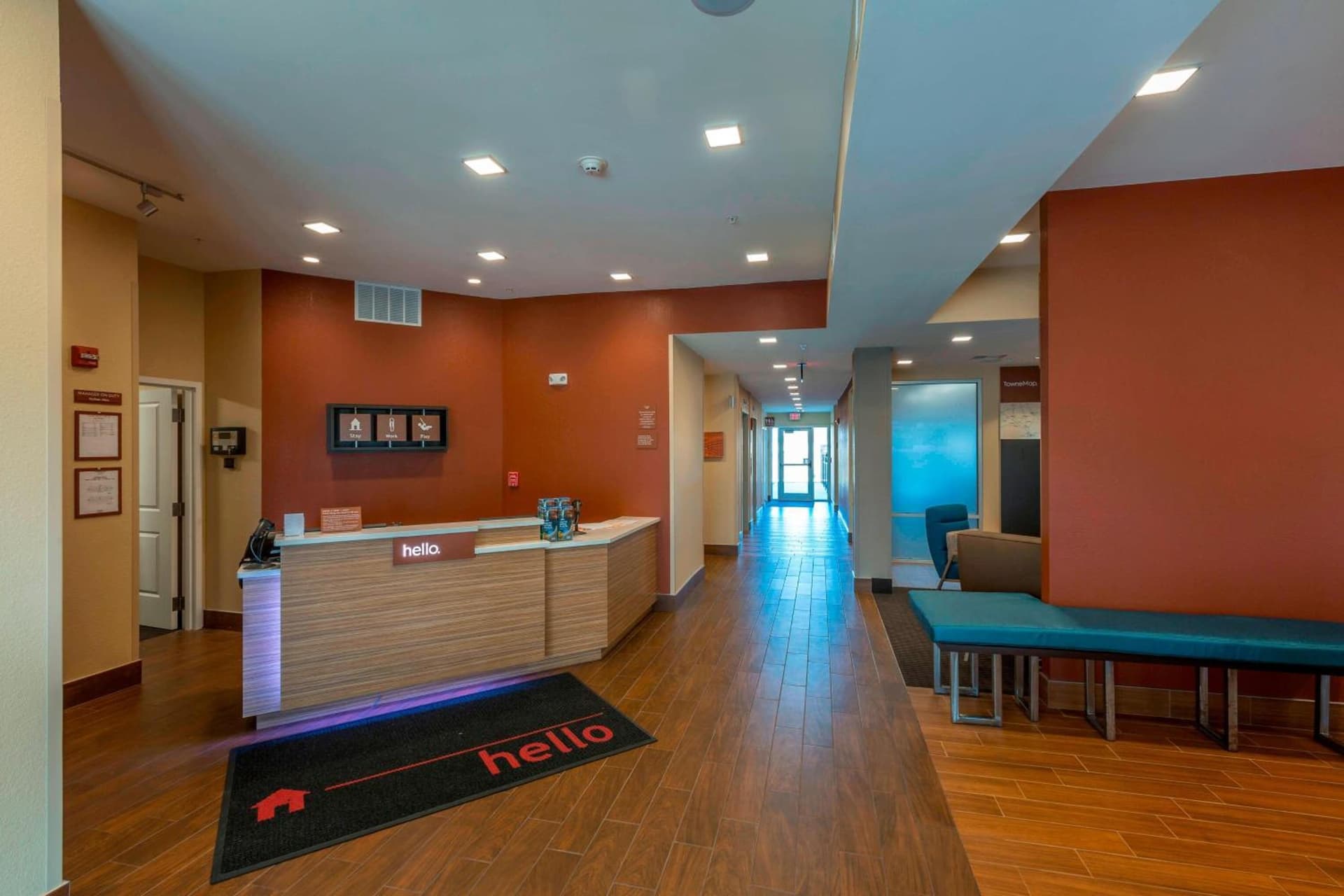 TownePlace Suites by Marriott Hopkinsville interior in Hopkinsville, KY — gallery photo 2