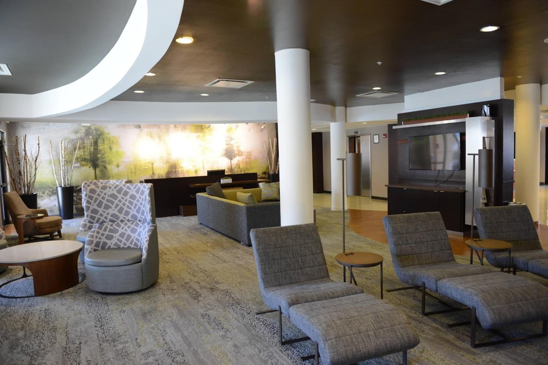 Courtyard El Paso Airport property views in El Paso, TX — gallery photo 3