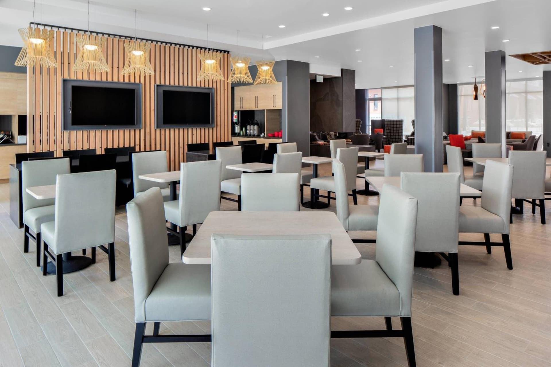 TownePlace Suites by Marriott Loveland Fort Collins interior in Loveland, CO — gallery photo 2