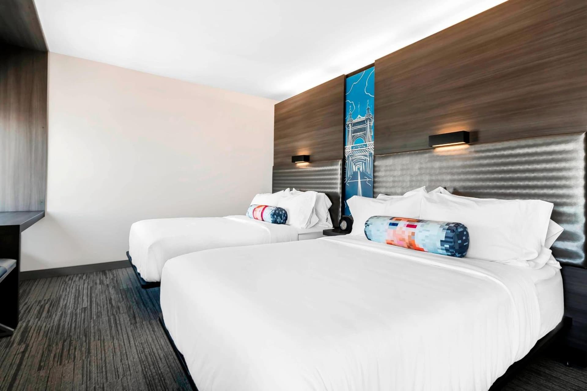 Aloft by Marriott Newport on the Levee property views in Newport, KY — gallery photo 3