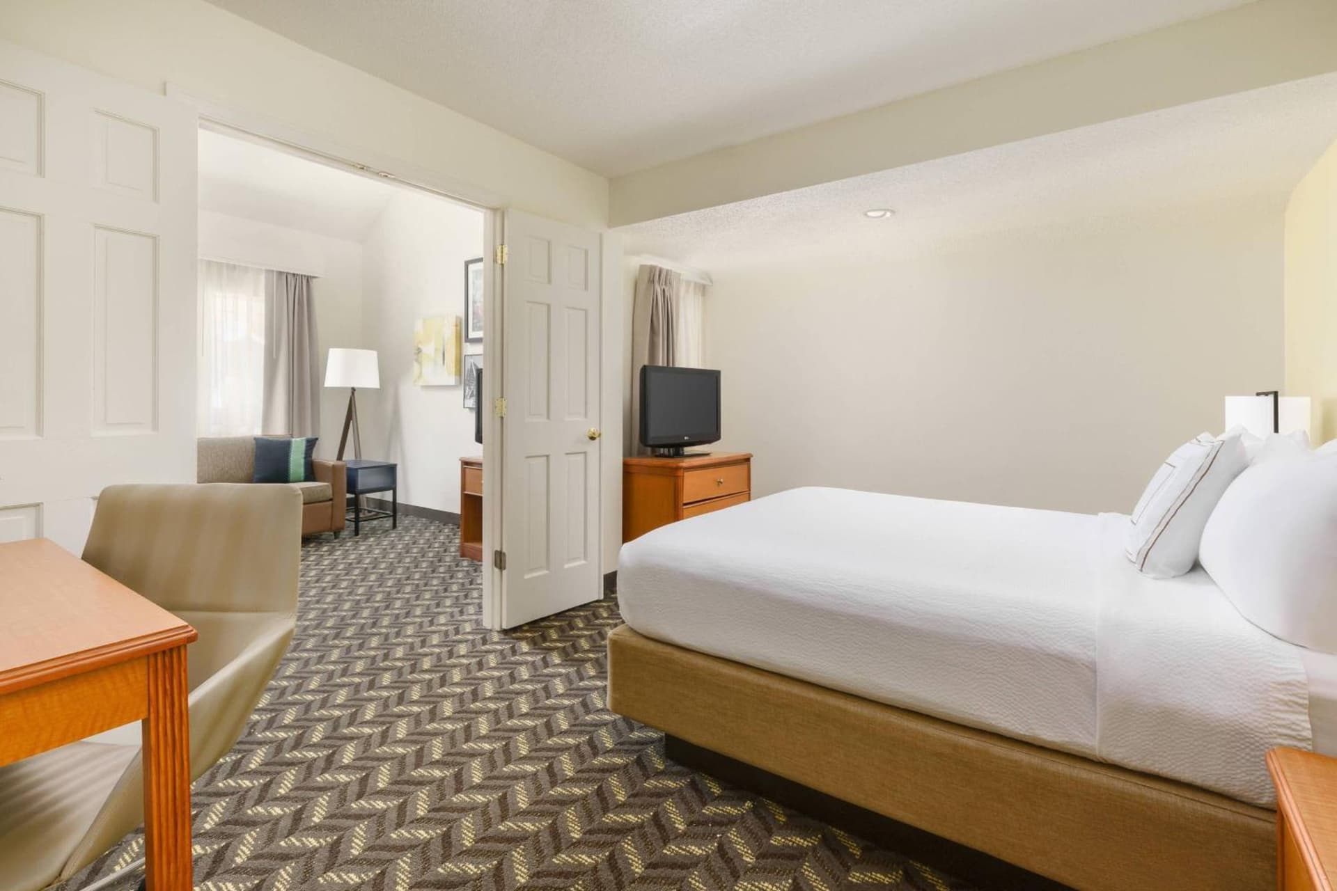 Residence Inn by Marriott Hartford Windsor property views in Windsor — gallery photo 3