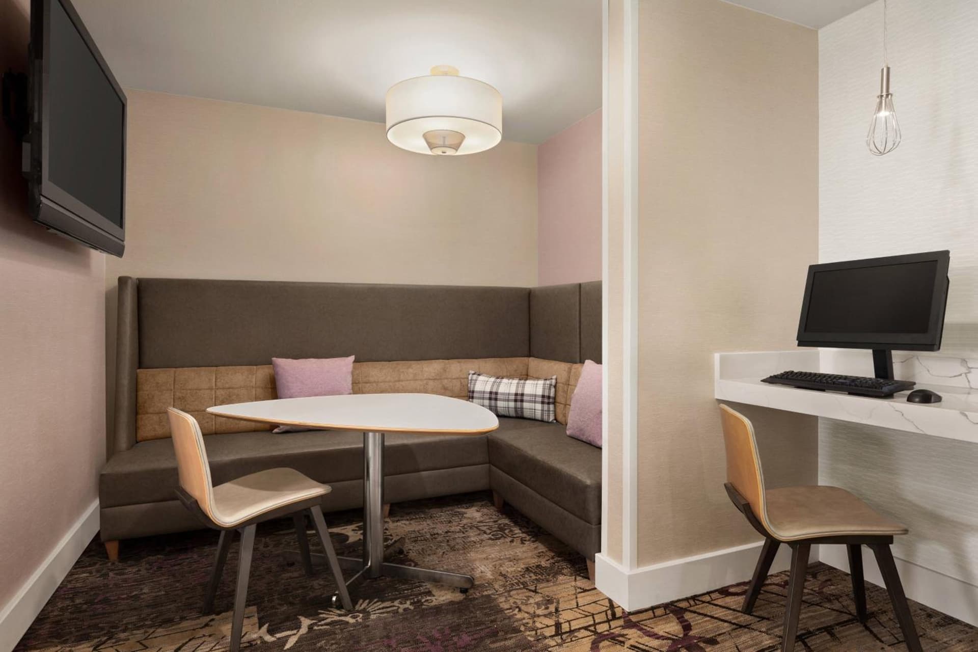 Residence Inn by Marriott Salinas Monterey gallery photo in Salinas, CA — image 15
