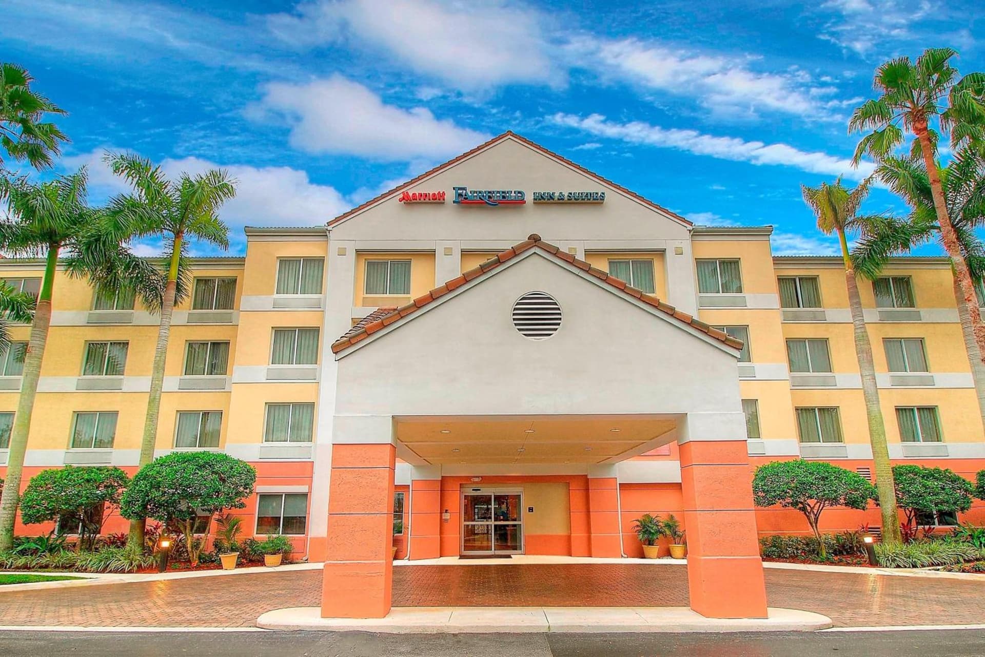Fairfield Inn & Suites By Marriott Jupiter interior in Jupiter, FL — gallery photo 2