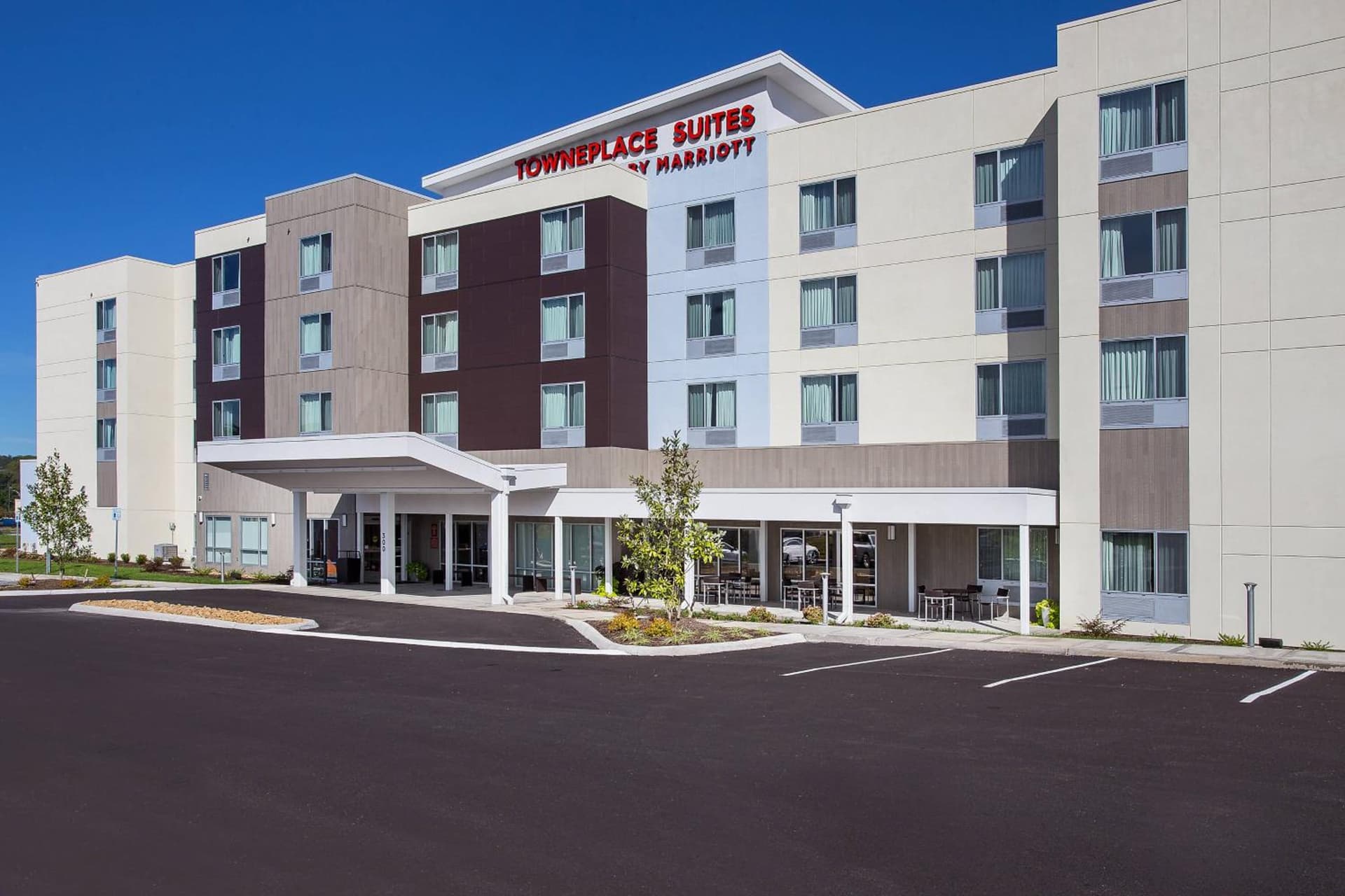 TownePlace Suites by Marriott Knoxville Oak Ridge property views in Oak Ridge, TN — gallery photo 3