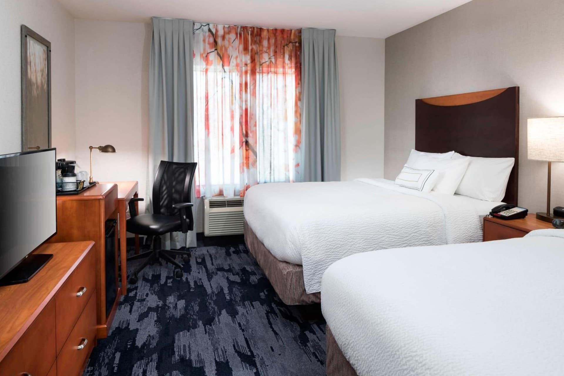 Fairfield Inn & Suites Kansas City Overland Park interior in Overland Park, KS — gallery photo 2