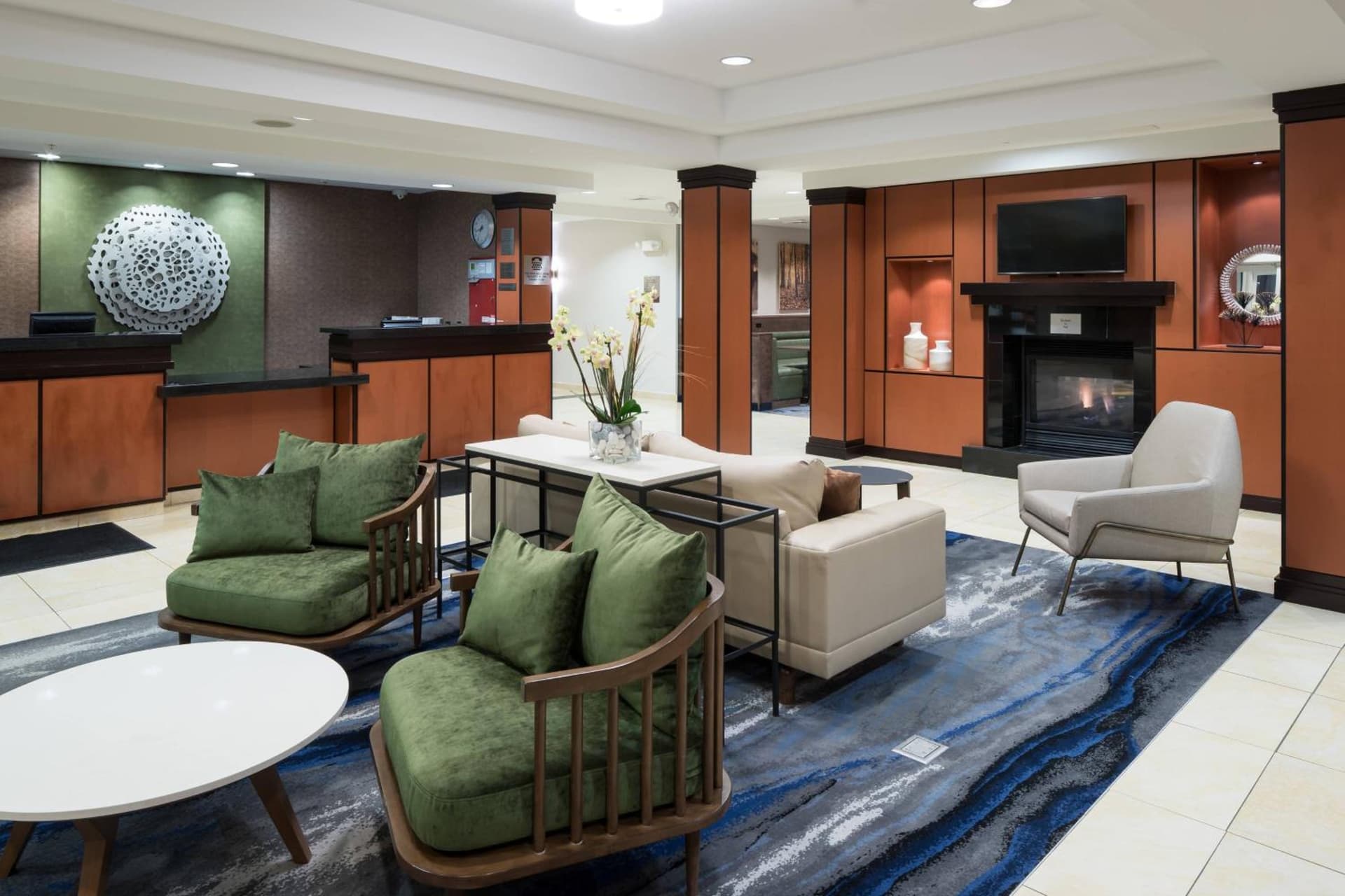 Fairfield Inn & Suites Kansas City Overland Park interior in Overland Park, KS — gallery photo 2