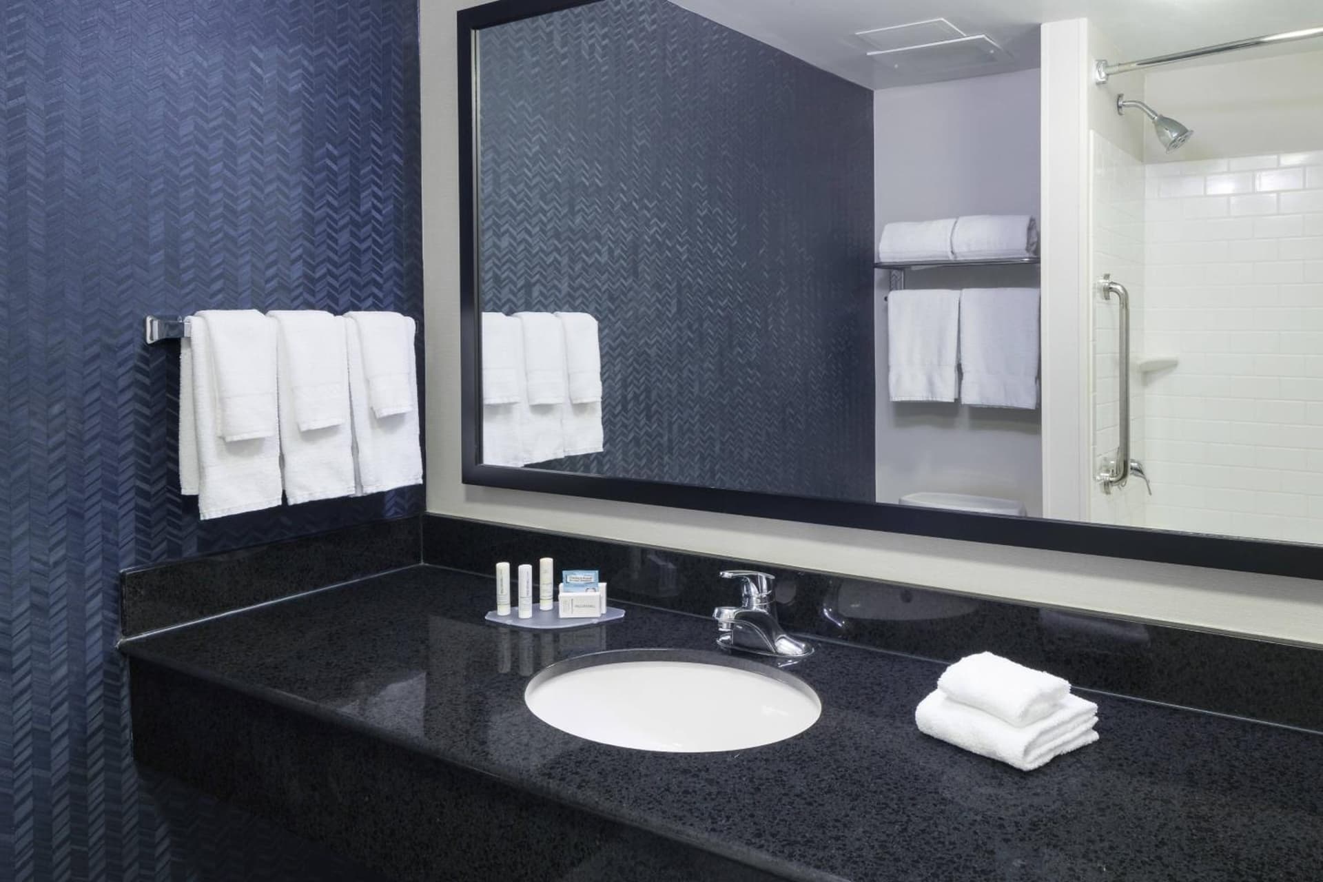 Fairfield Inn & Suites Kansas City Overland Park gallery photo in Overland Park, KS — image 25