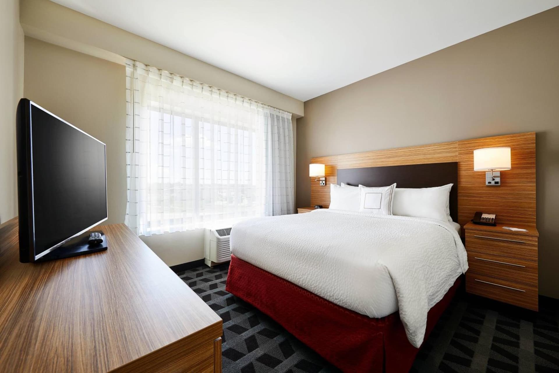TownePlace Suites by Marriott St. Louis O'Fallon interior in O'Fallon, IL — gallery photo 2
