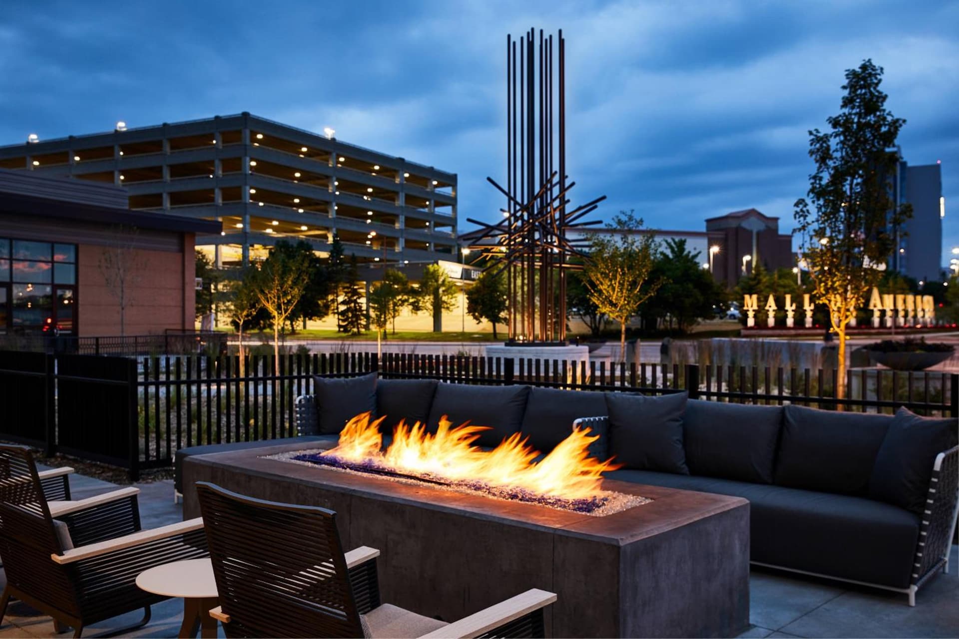 AC Hotel by Marriott Bloomington Mall of America gallery photo in Bloomington, MN — image 41