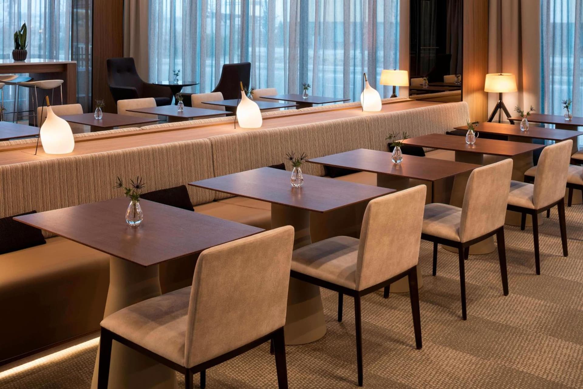 AC Hotel by Marriott Bloomington Mall of America gallery photo in Bloomington, MN — image 30
