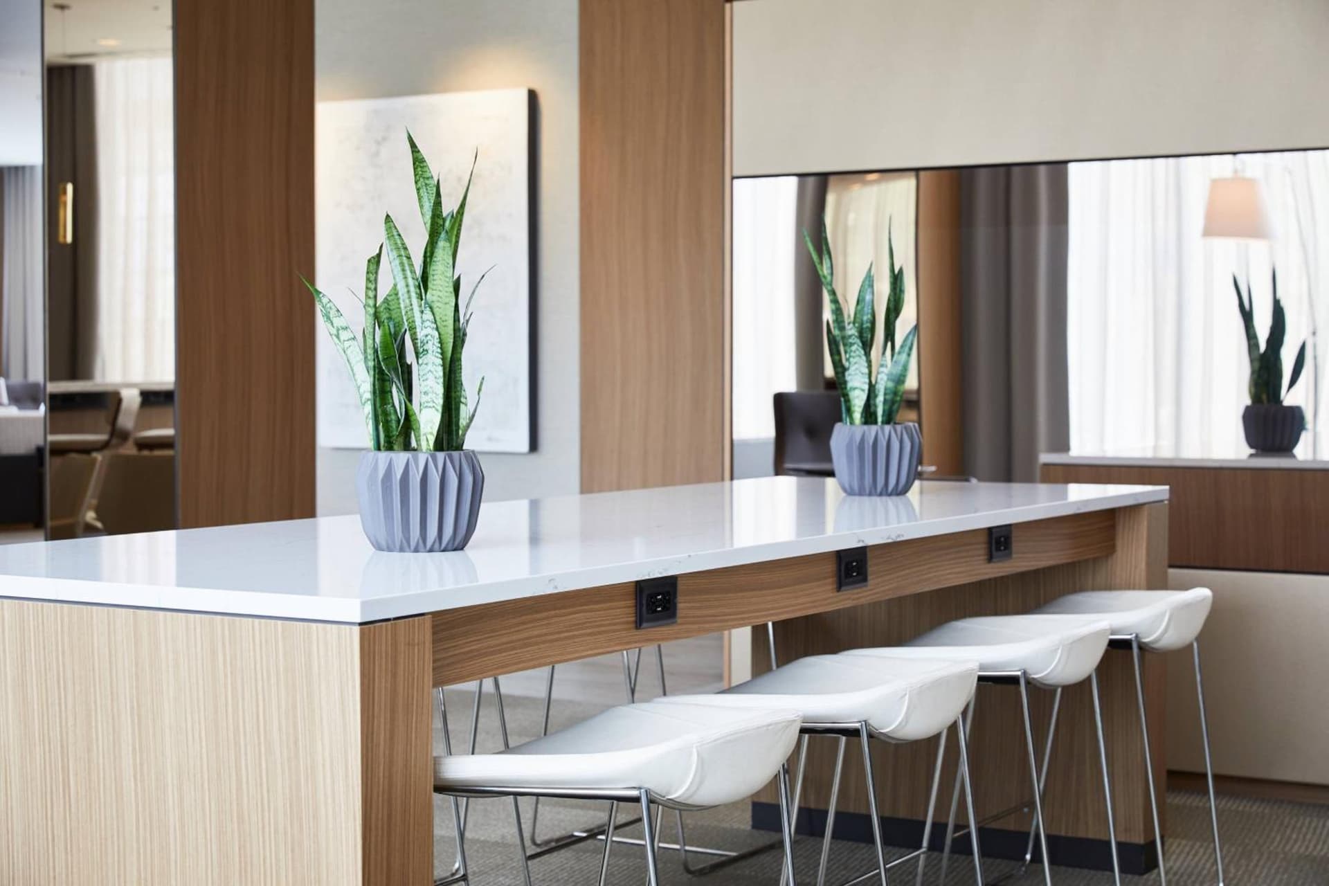 AC Hotel by Marriott Bloomington Mall of America gallery photo in Bloomington, MN — image 36