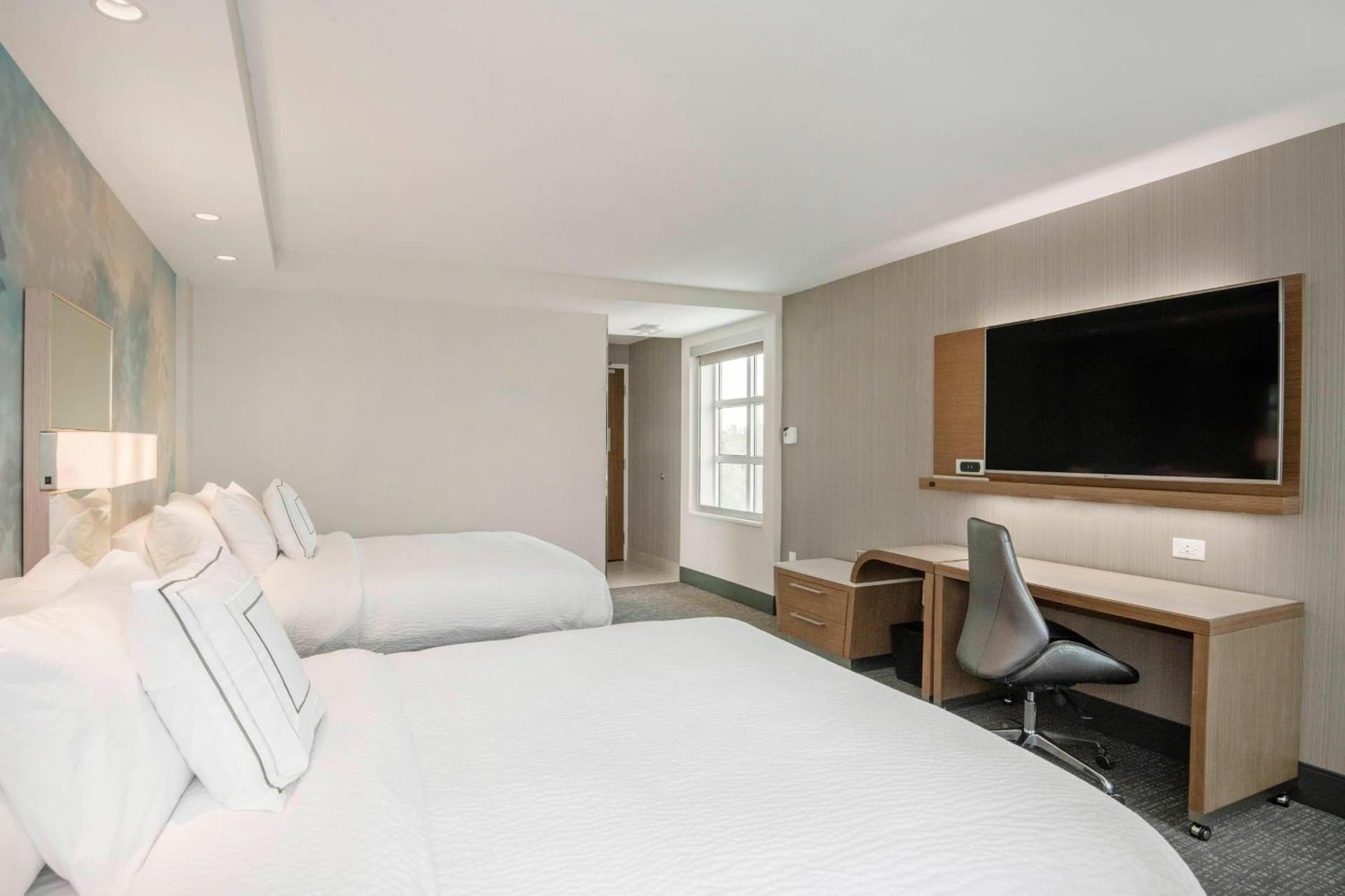Courtyard by Marriott Raleigh Cary/Parkside Town Commons gallery photo in Cary, NC — image 14