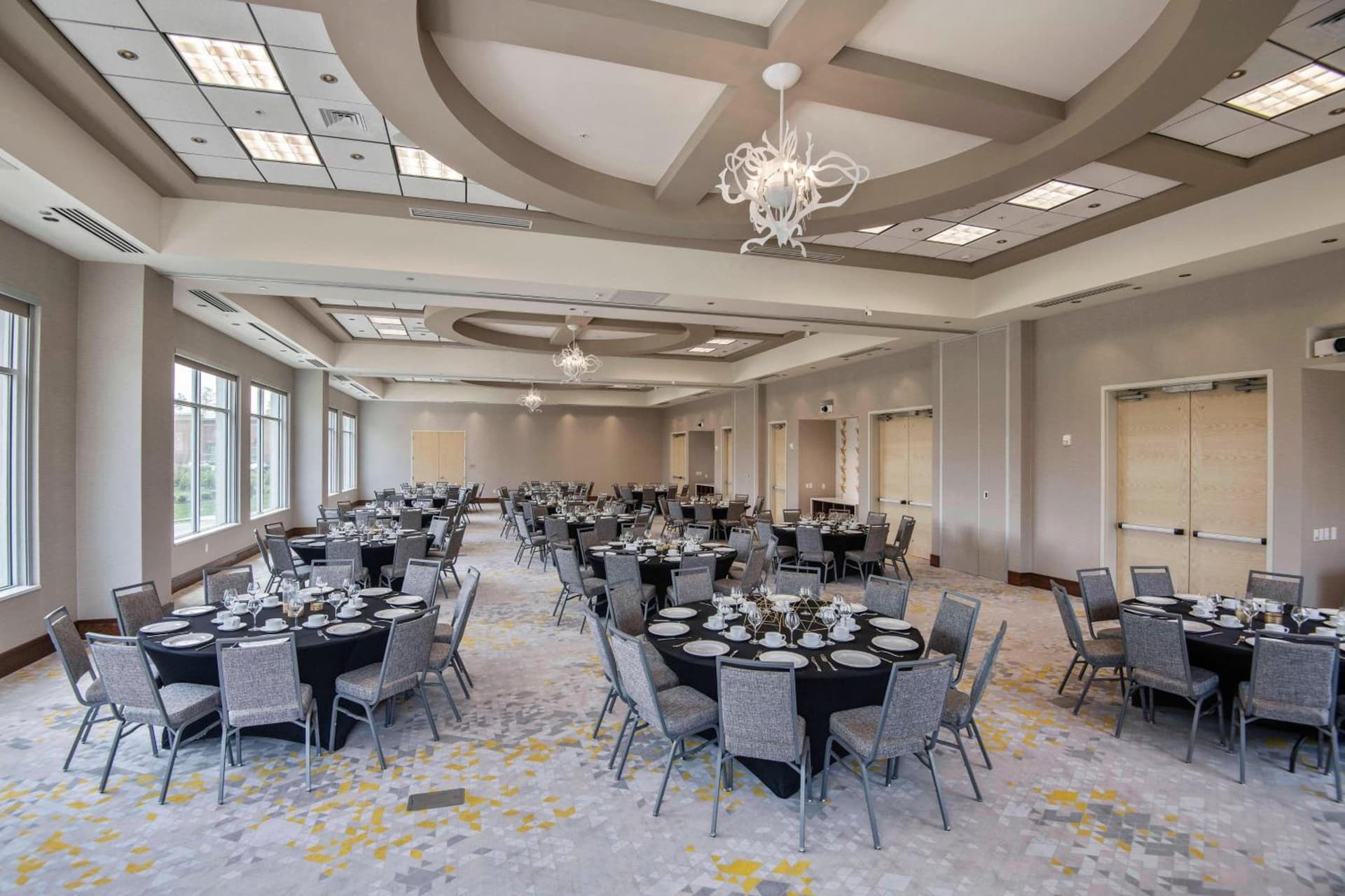 Courtyard by Marriott Raleigh Cary/Parkside Town Commons gallery photo in Cary, NC — image 19