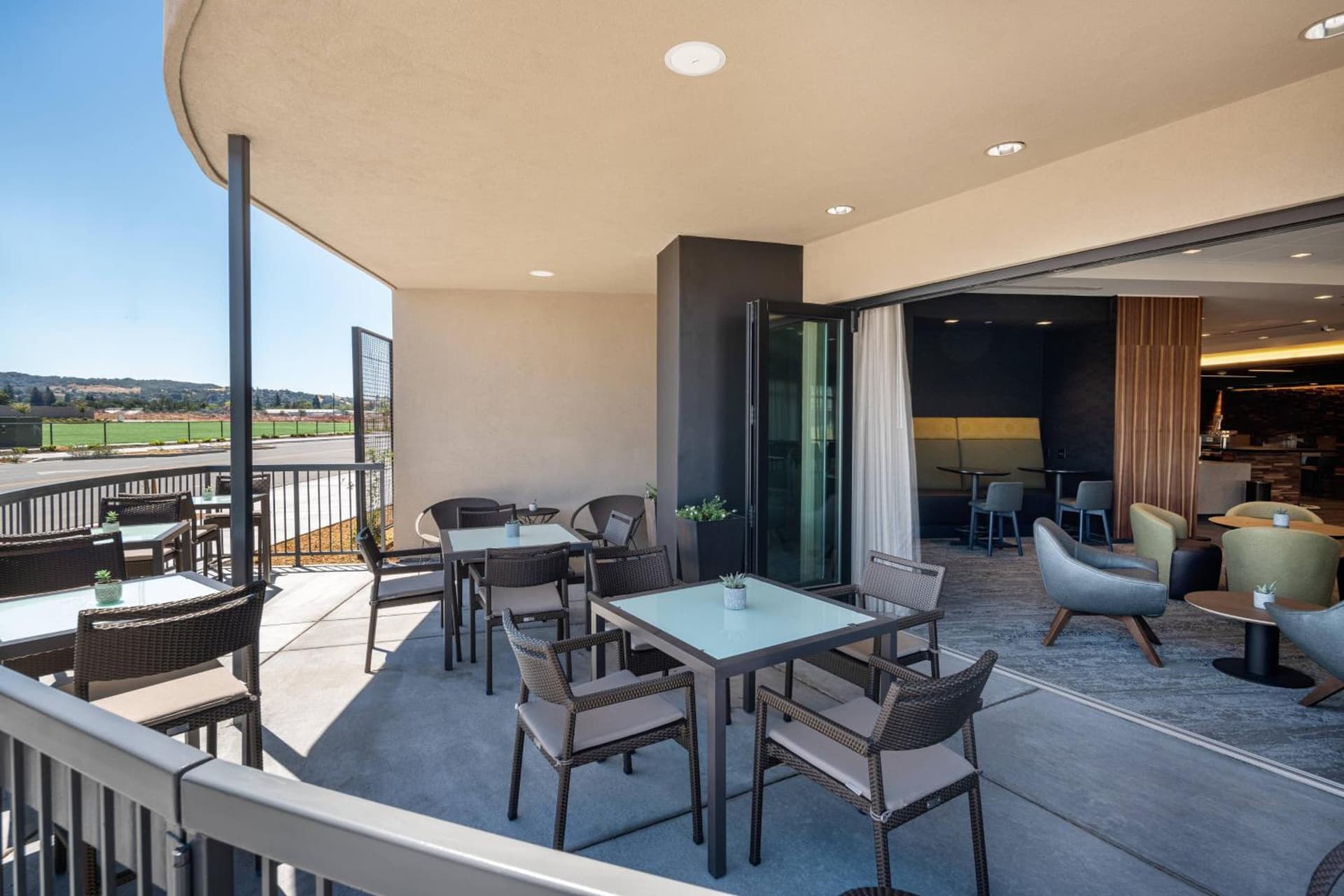 Courtyard by Marriott Petaluma Sonoma County gallery photo in Petaluma, CA — image 9