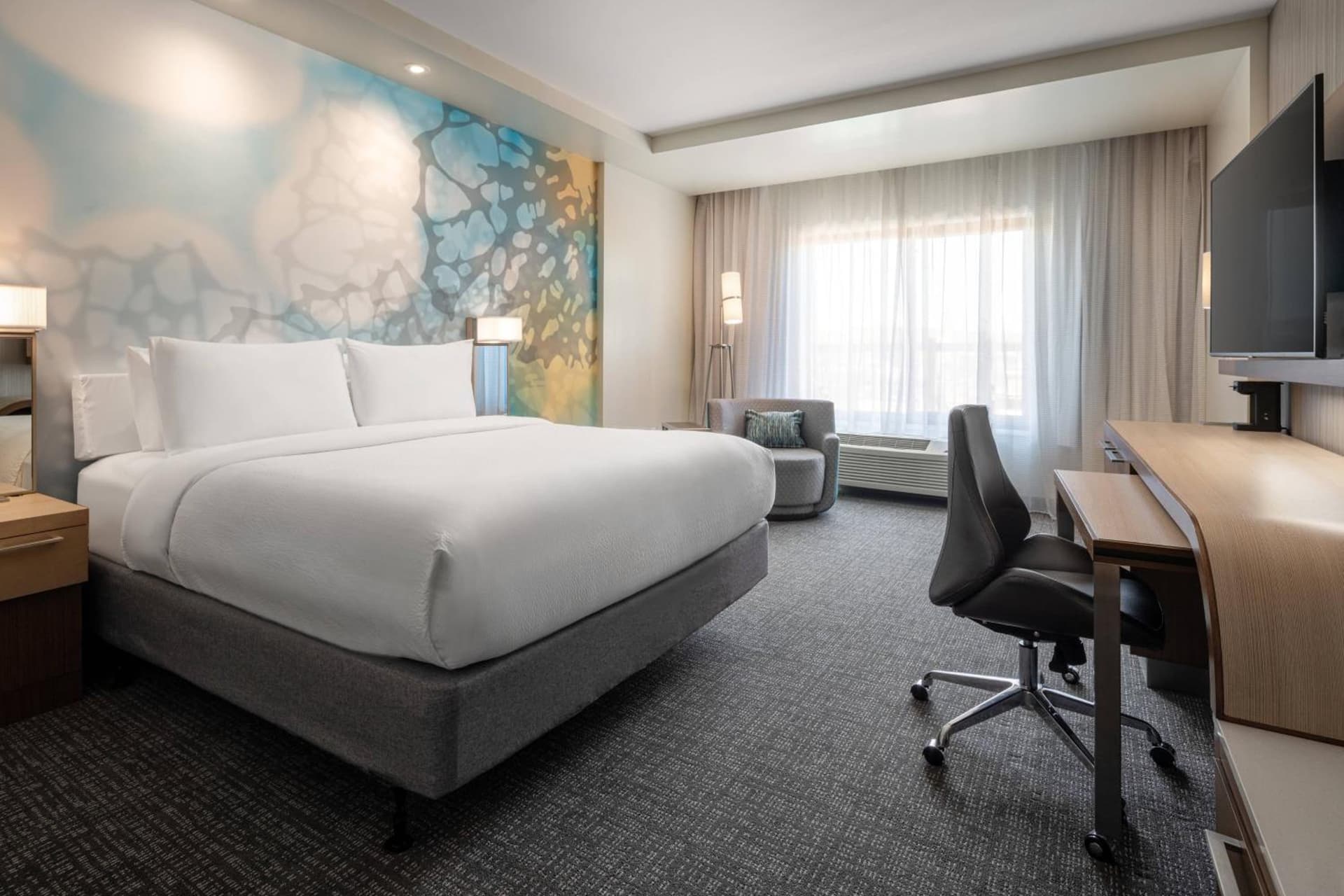 Courtyard by Marriott Petaluma Sonoma County gallery photo in Petaluma, CA — image 16