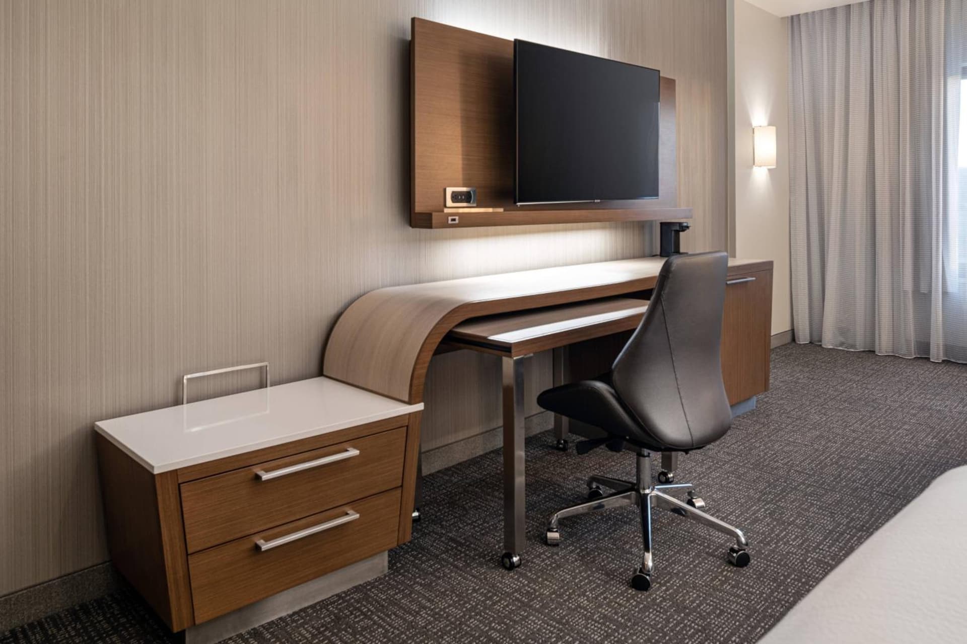 Courtyard by Marriott Petaluma Sonoma County gallery photo in Petaluma, CA — image 13