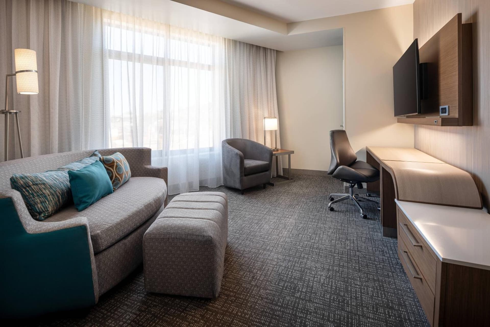 Courtyard by Marriott Petaluma Sonoma County gallery photo in Petaluma, CA — image 14