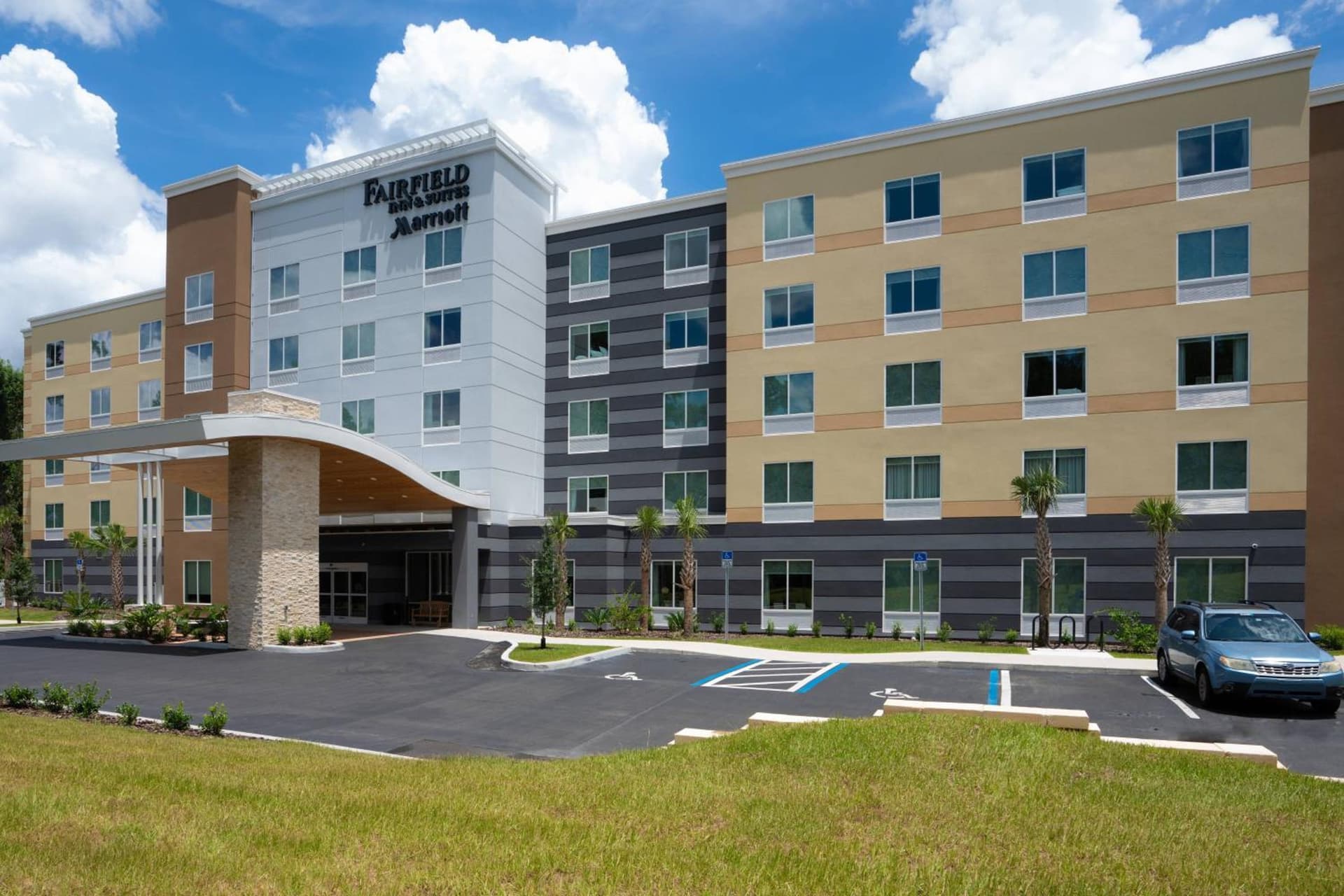 Fairfield Inn & Suites by Marriott Gainesville I-75 property views in Gainesville, FL — gallery photo 3