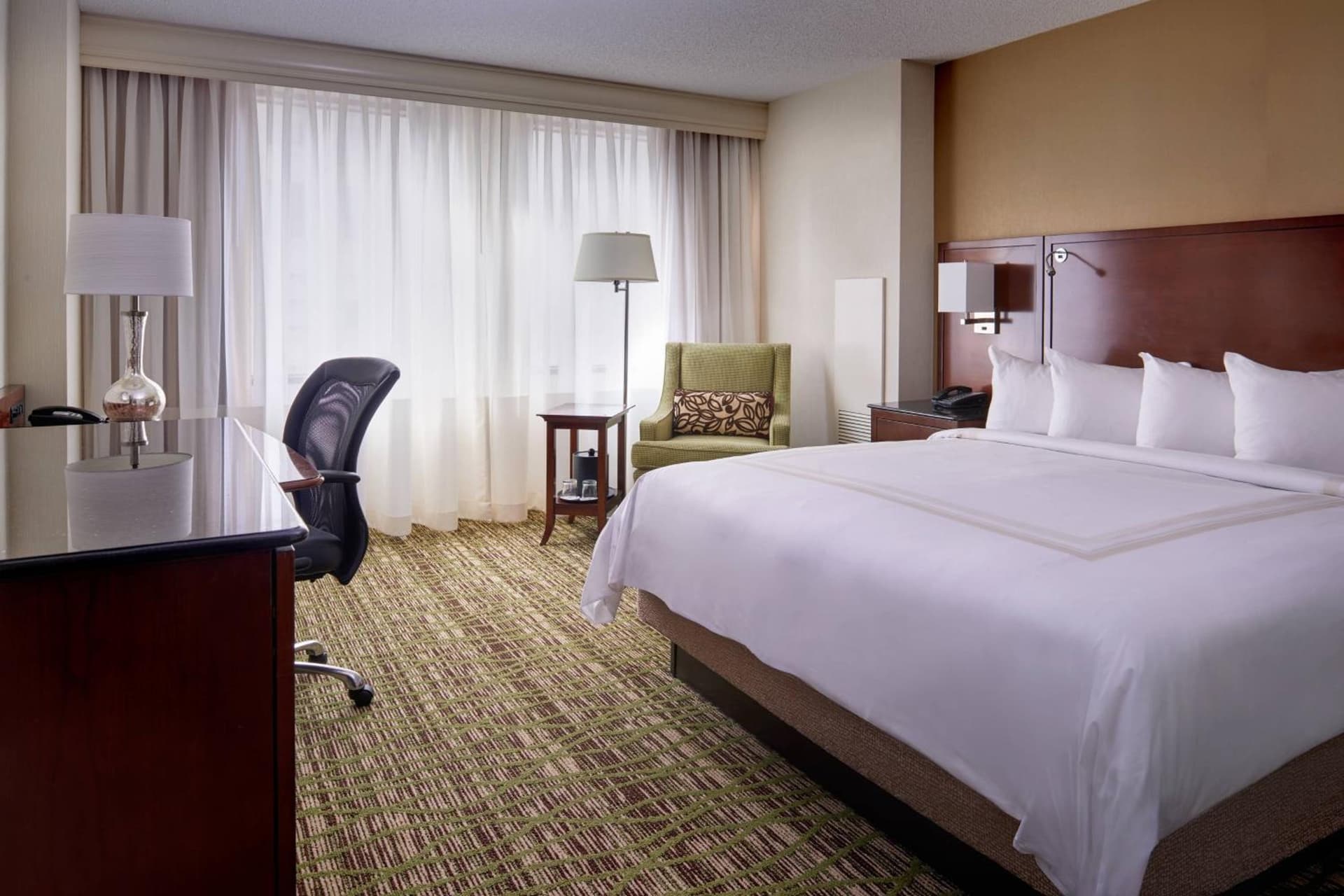 Cleveland Marriott Downtown at Key Tower gallery photo in Cleveland, OH — image 71