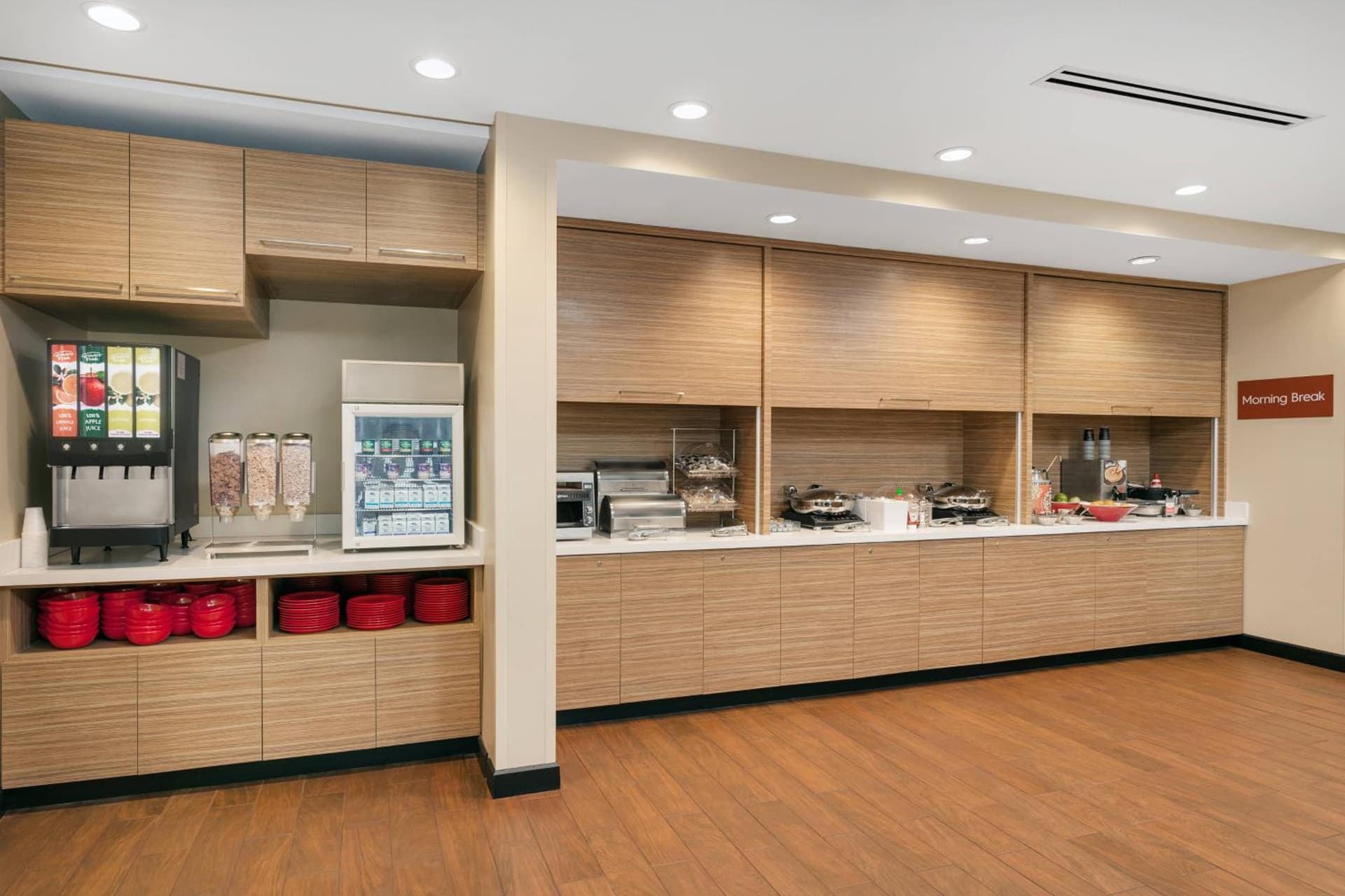 TownePlace Suites by Marriott Titusville Kennedy Space Center interior in Titusville, FL — gallery photo 2