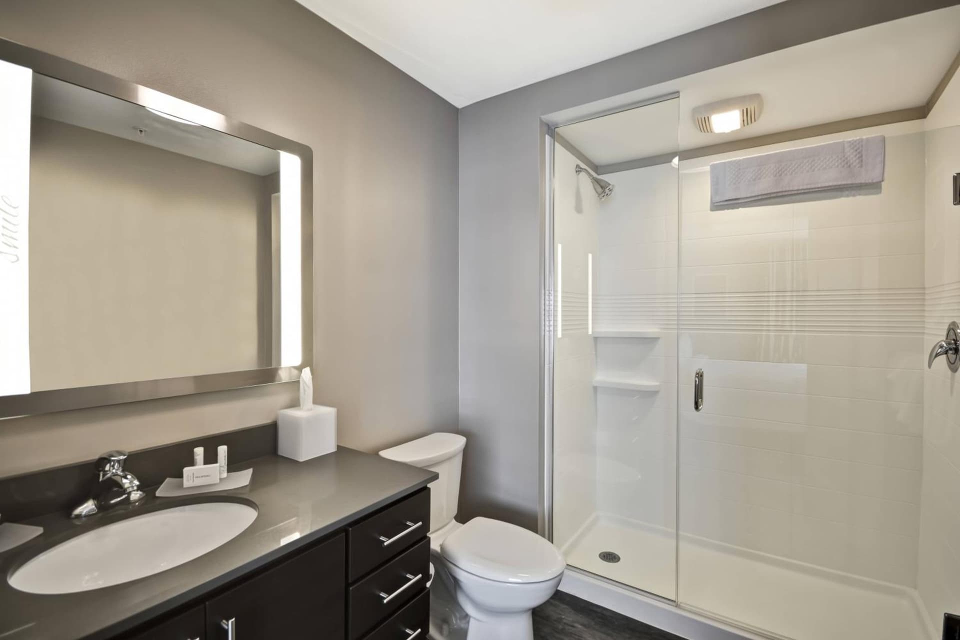 TownePlace Suites by Marriott Cranbury South Brunswick gallery photo in Cranbury, NJ — image 4