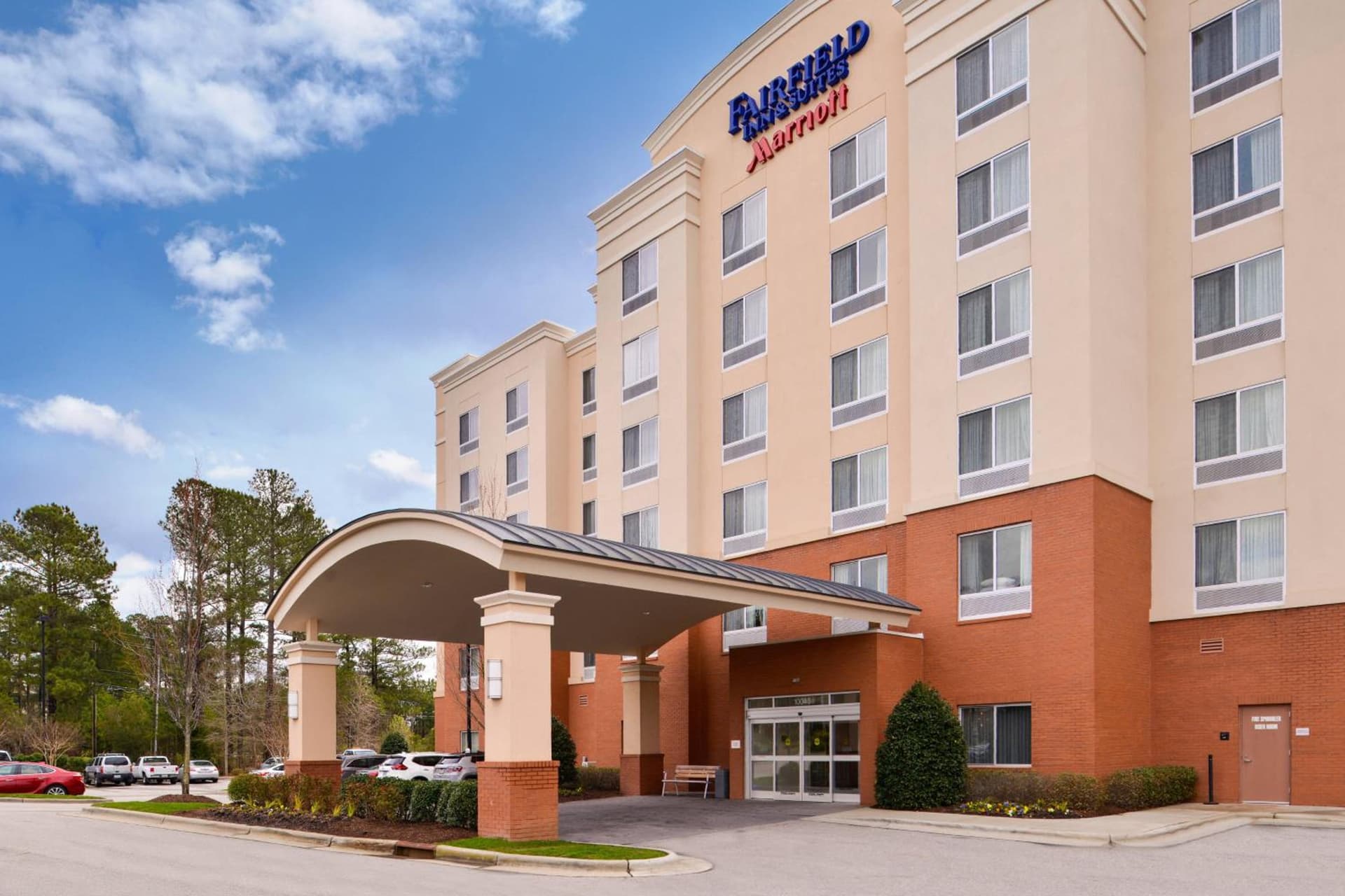 Fairfield Inn & Suites Raleigh-Durham Airport/Brier Creek interior in Durham, NC — gallery photo 2