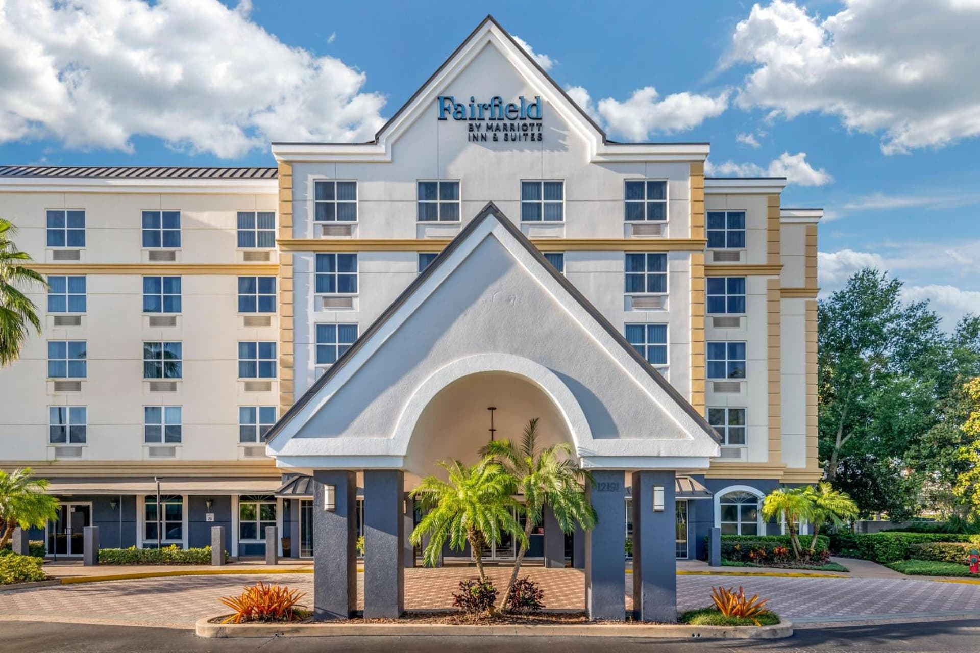 Fairfield Inn & Suites by Marriott Orlando Lake Buena Vista featured exterior or lobby in Orlando, FL — similar hotel
