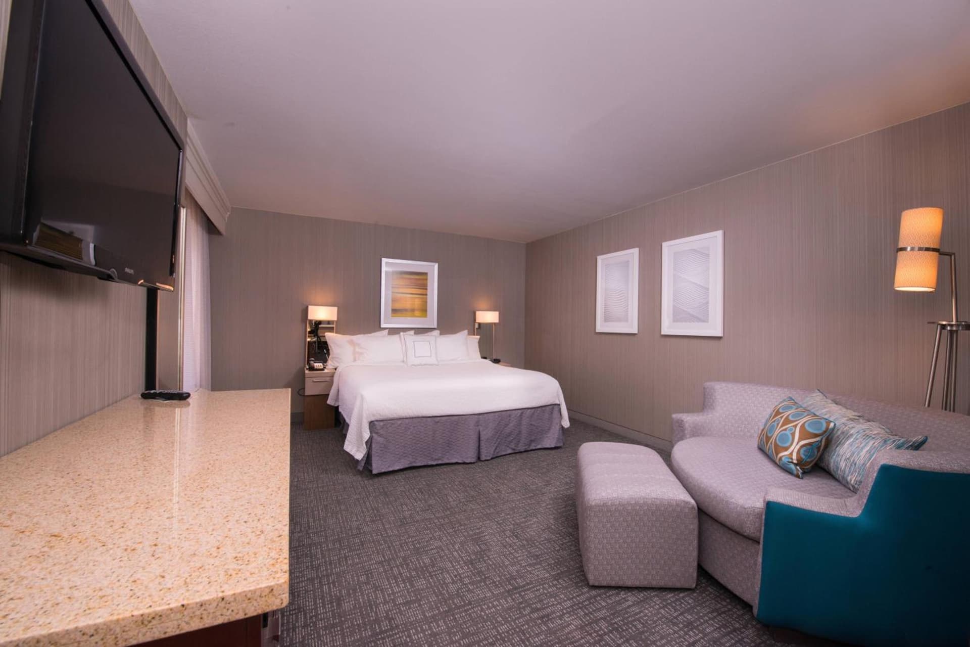 Courtyard by Marriott Thousand Oaks Ventura County gallery photo in Thousand Oaks, CA — image 21