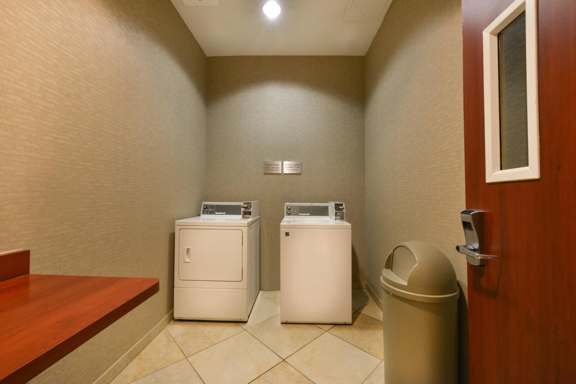 Courtyard by Marriott Thousand Oaks Ventura County gallery photo in Thousand Oaks, CA — image 16