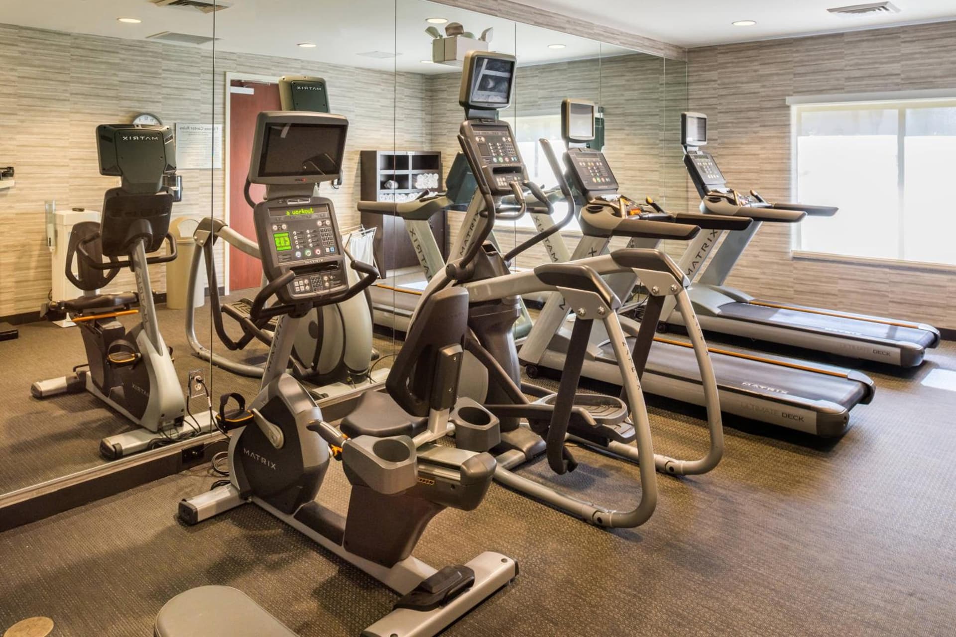 Courtyard by Marriott Thousand Oaks Ventura County gallery photo in Thousand Oaks, CA — image 13