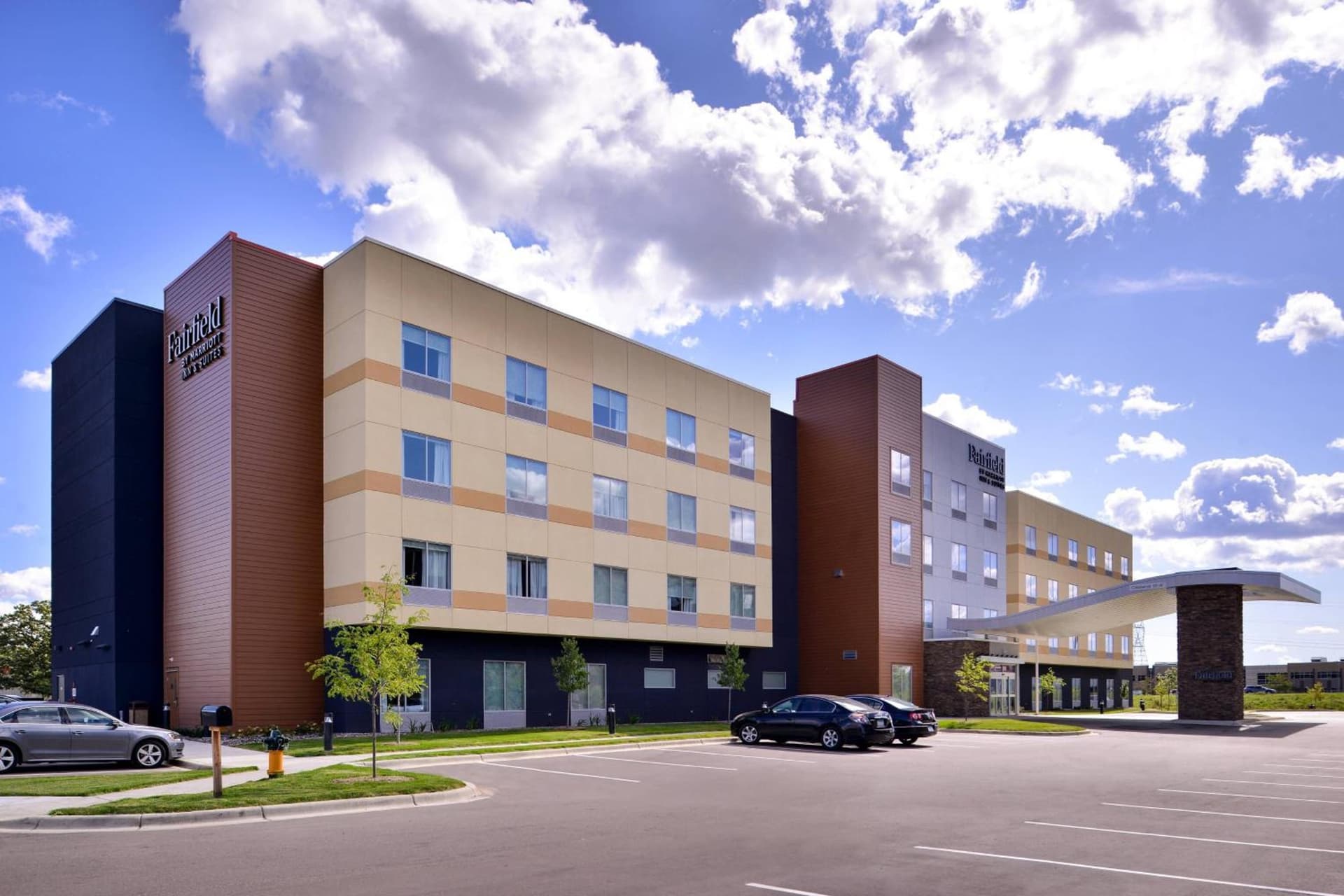 Fairfield Inn and Suites by Marriott Minneapolis Shakopee featured exterior or lobby in Shakopee, MN — similar hotel
