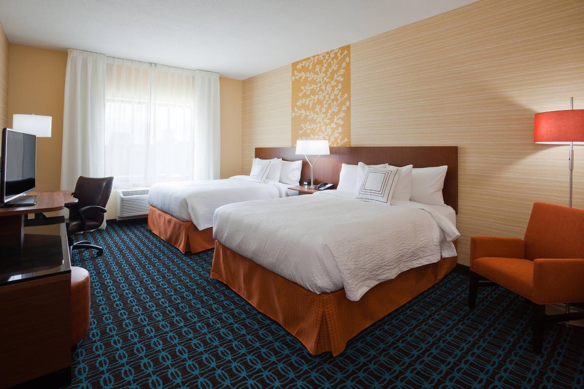 Fairfield Inn & Suites by Marriott St. Paul Northeast property views in Vadnais Heights, MN — gallery photo 3