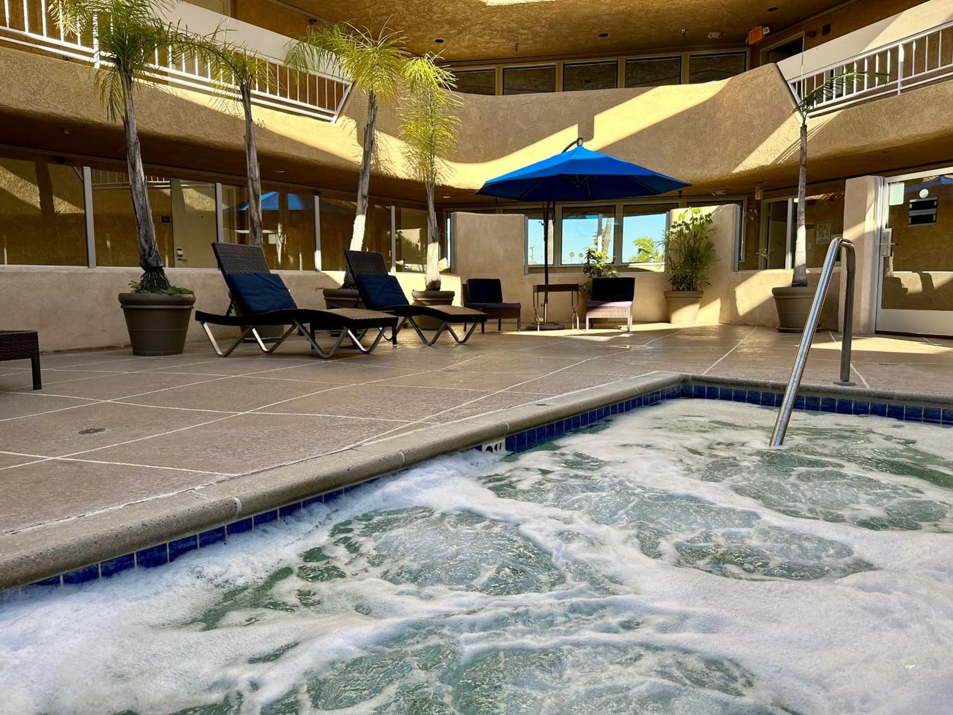 The Pacific Inn gallery photo in Seal Beach, CA — image 86
