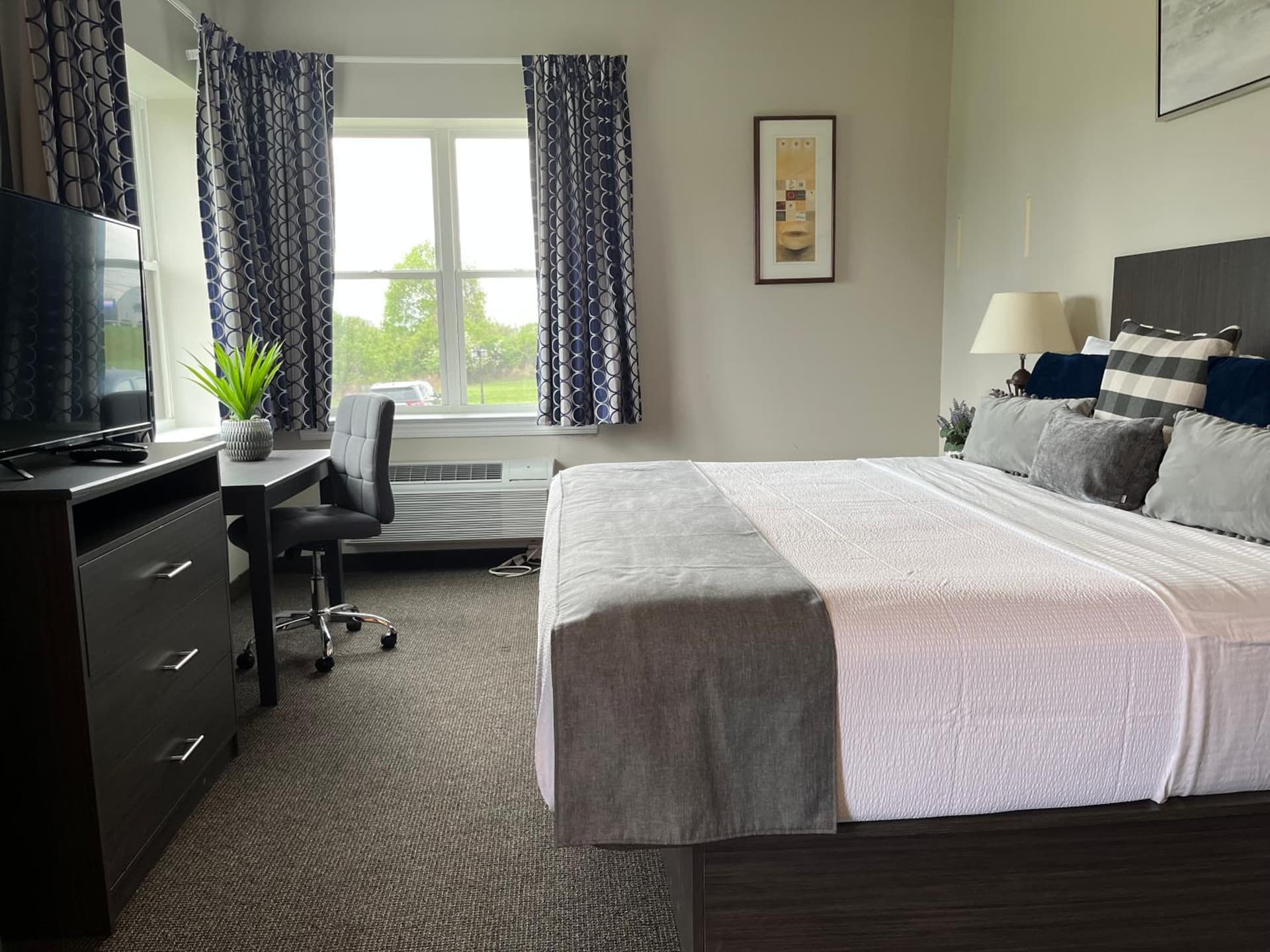 Brinton Suites property views in West Chester, PA — gallery photo 3