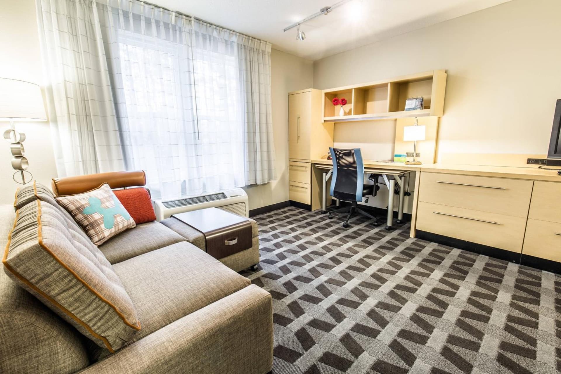 TownePlace Suites by Marriott Gilford gallery photo in Gilford — image 28