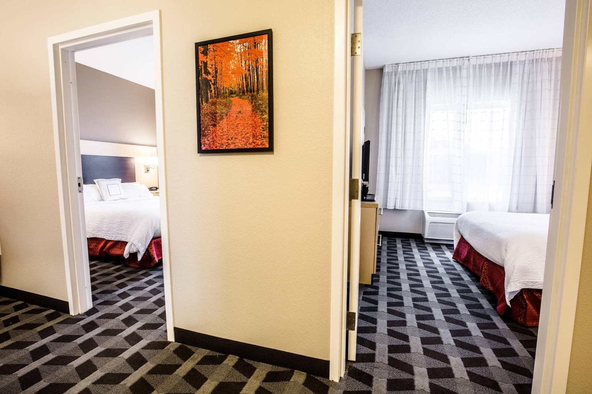 TownePlace Suites by Marriott Gilford gallery photo in Gilford — image 25