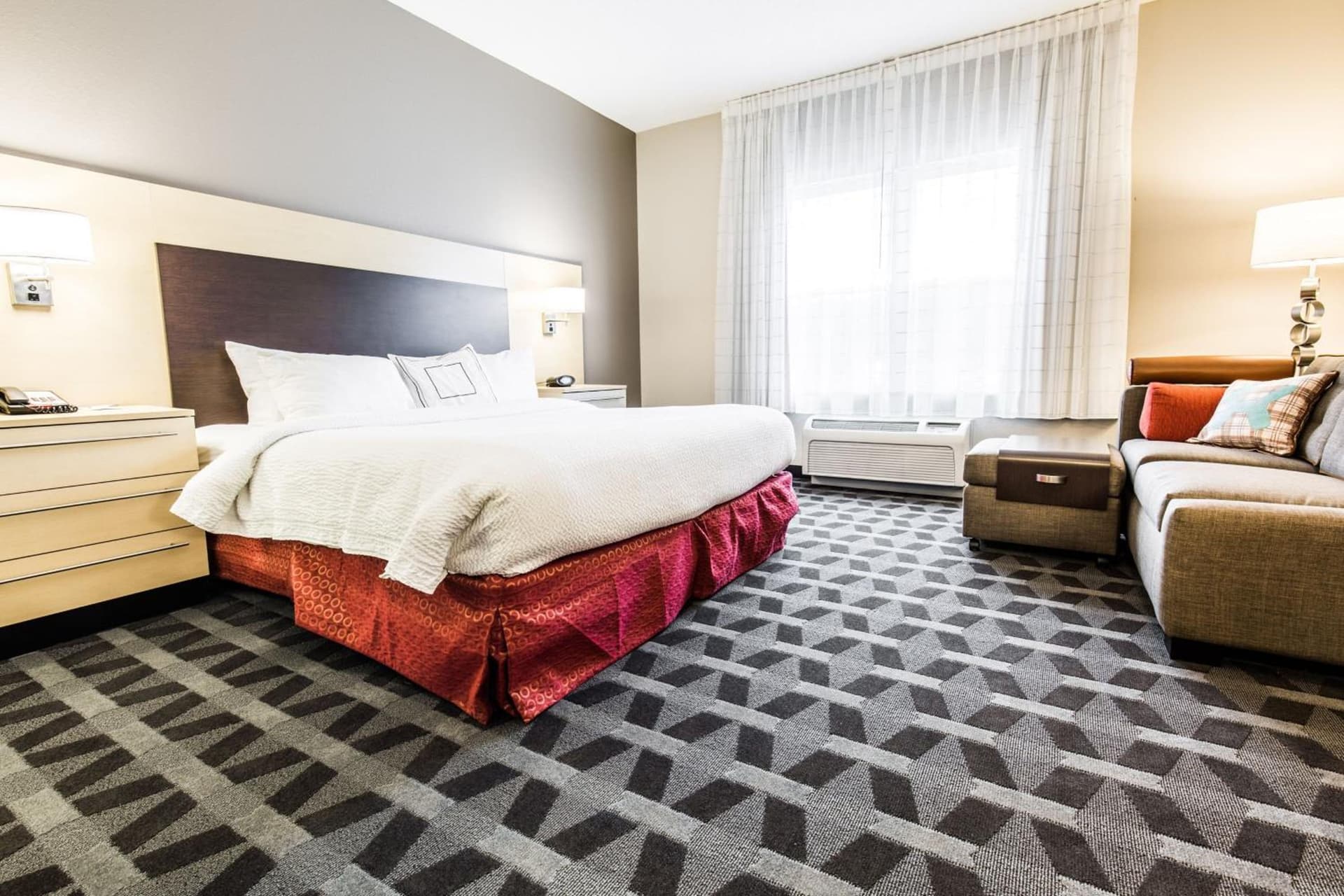 TownePlace Suites by Marriott Gilford gallery photo in Gilford — image 39