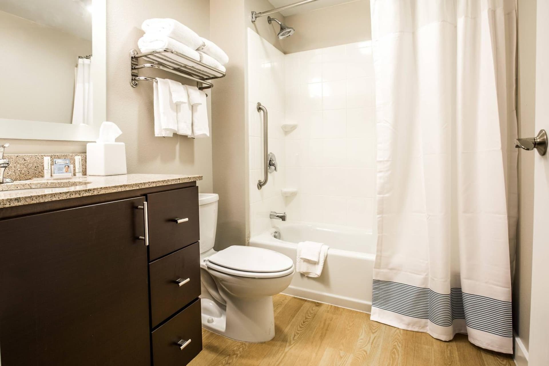 TownePlace Suites by Marriott Gilford gallery photo in Gilford — image 41