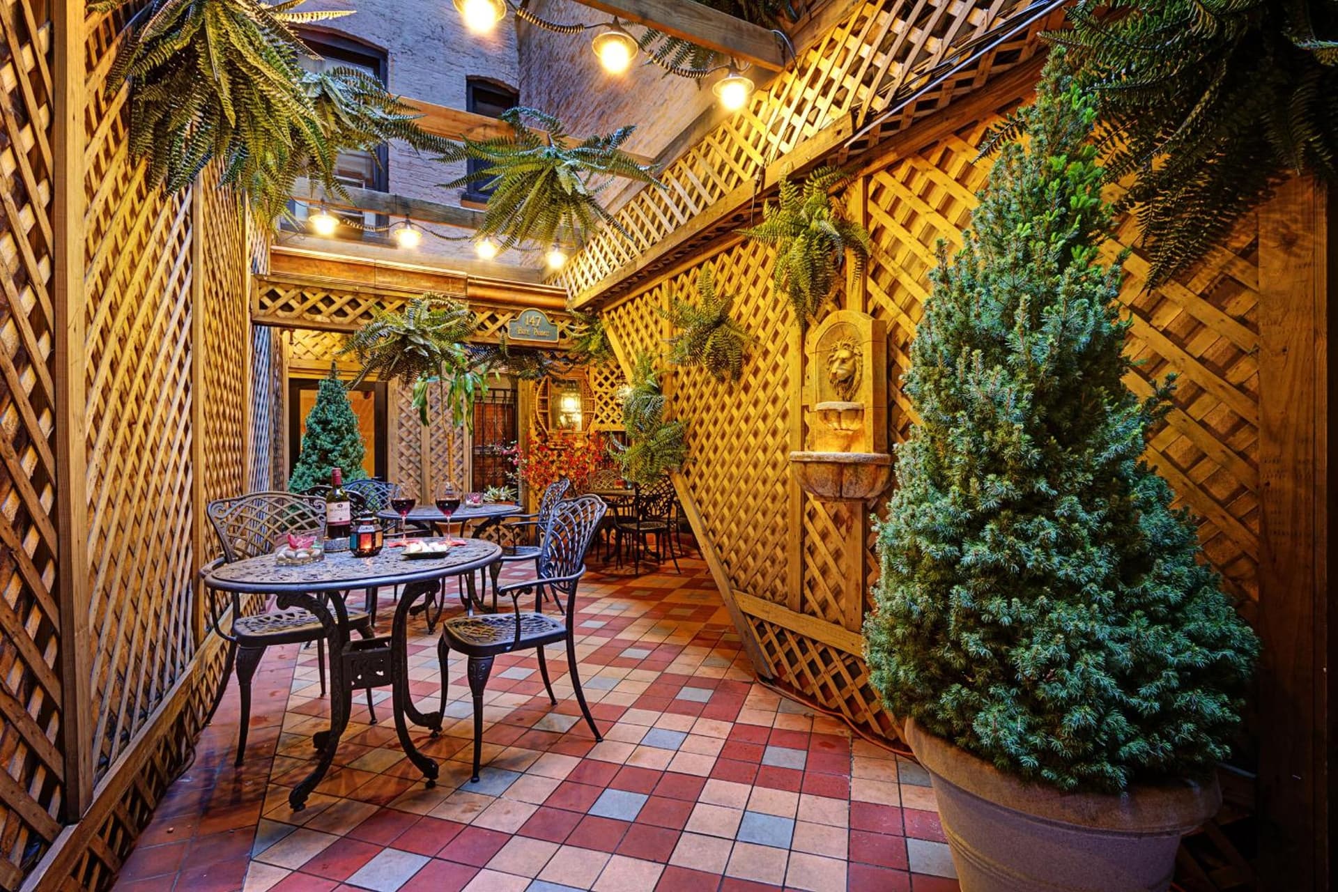 Casablanca Hotel by Library Hotel Collection gallery photo in New York, NY — image 24