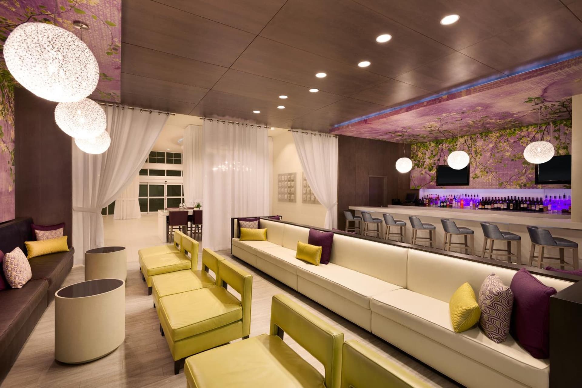 Wyndham Grand Jupiter at Harbourside Place gallery photo in Jupiter, FL — image 33