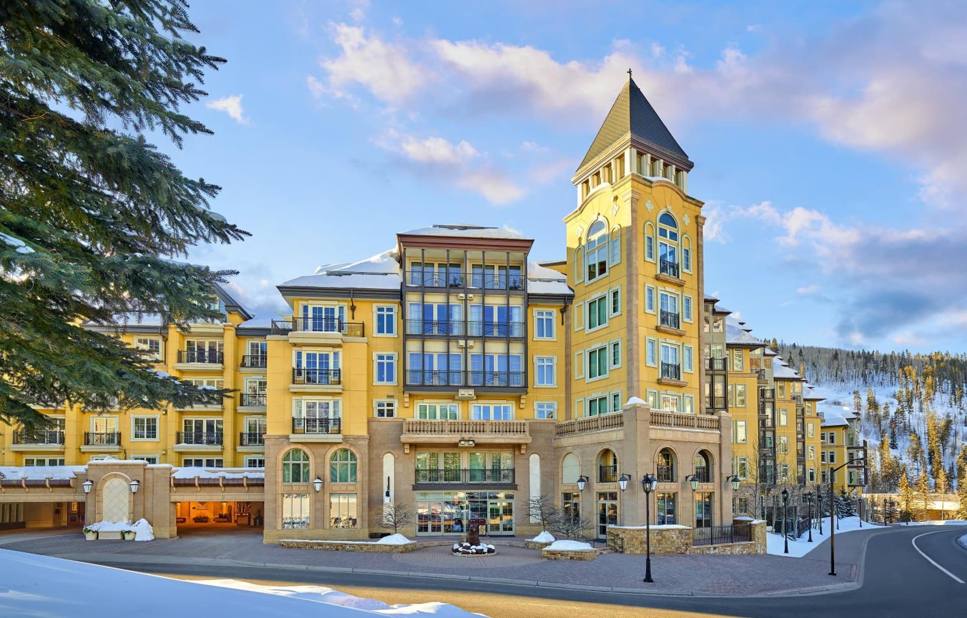 Legendary Lodging at the Ritz Carlton Residences Vail, A Vail Resorts Property interior in Vail, CO — gallery photo 2