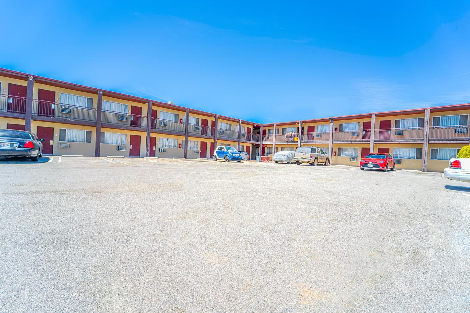Mojave Hotel property views in Mojave, CA — gallery photo 3