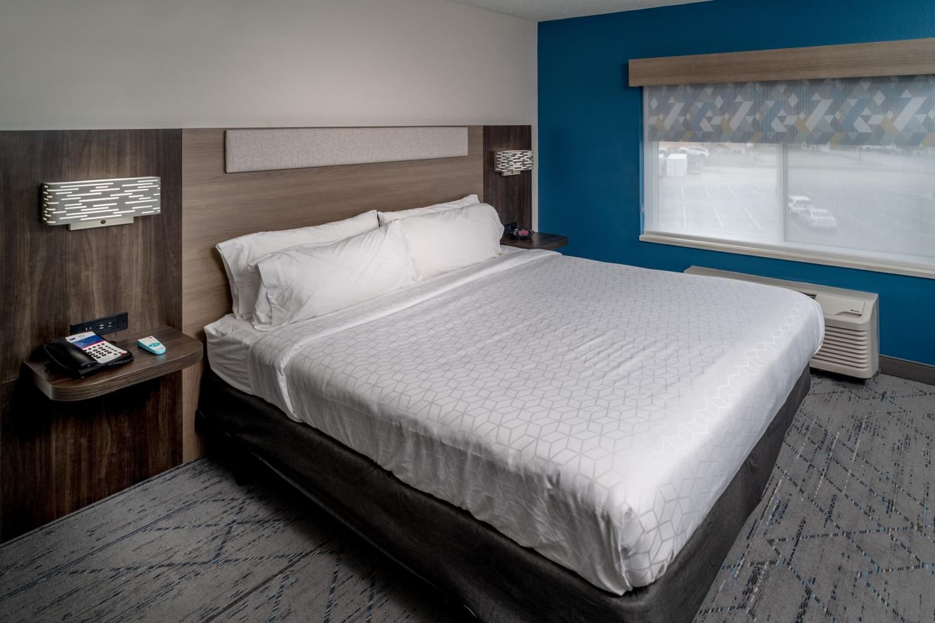 Holiday Inn Express - Charleston/Kanawha City by IHG gallery photo in Charleston, WV — image 5