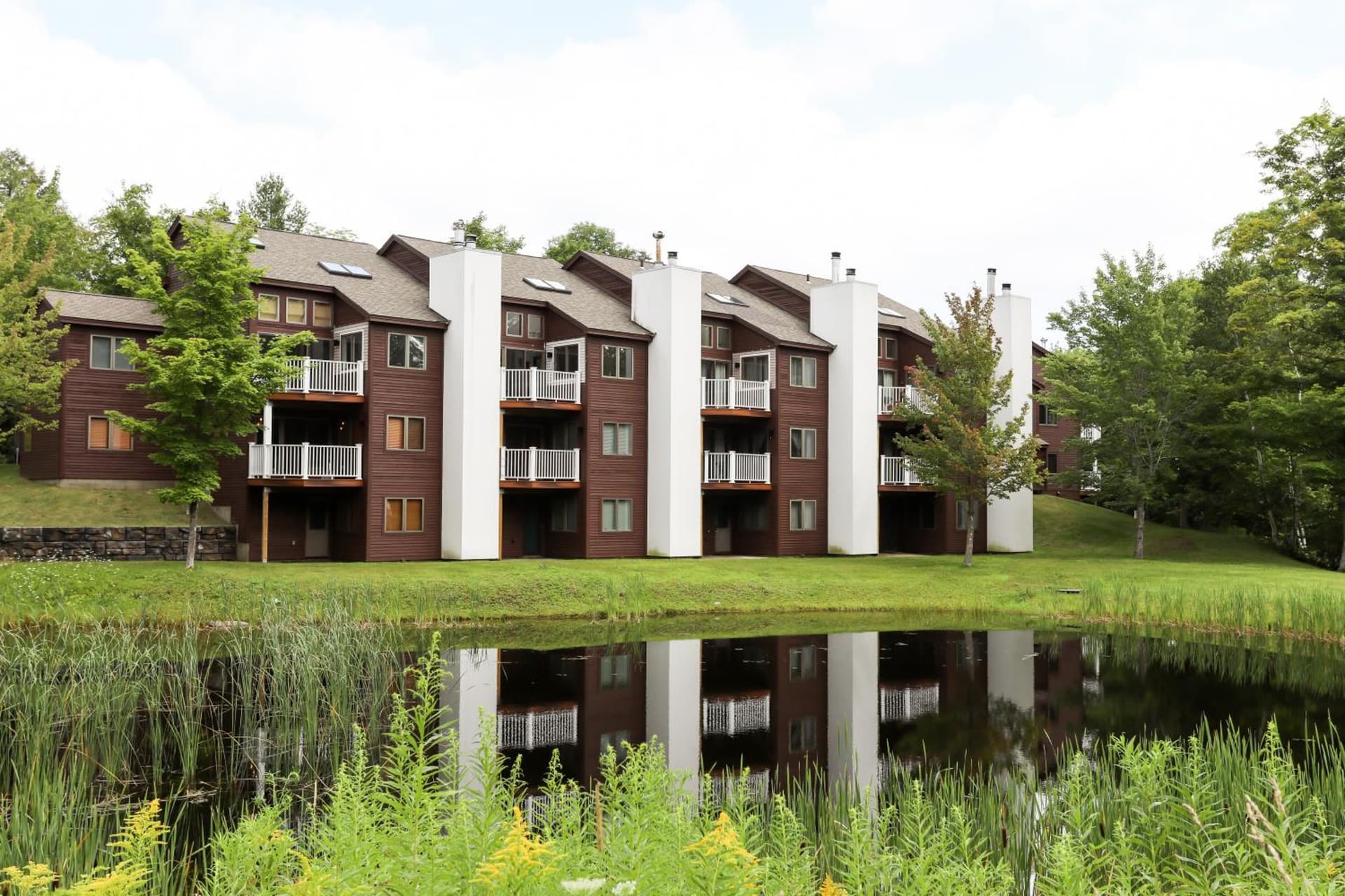 Okemo Mountain Lodging by Vail Resorts featured exterior or lobby in Ludlow — similar hotel