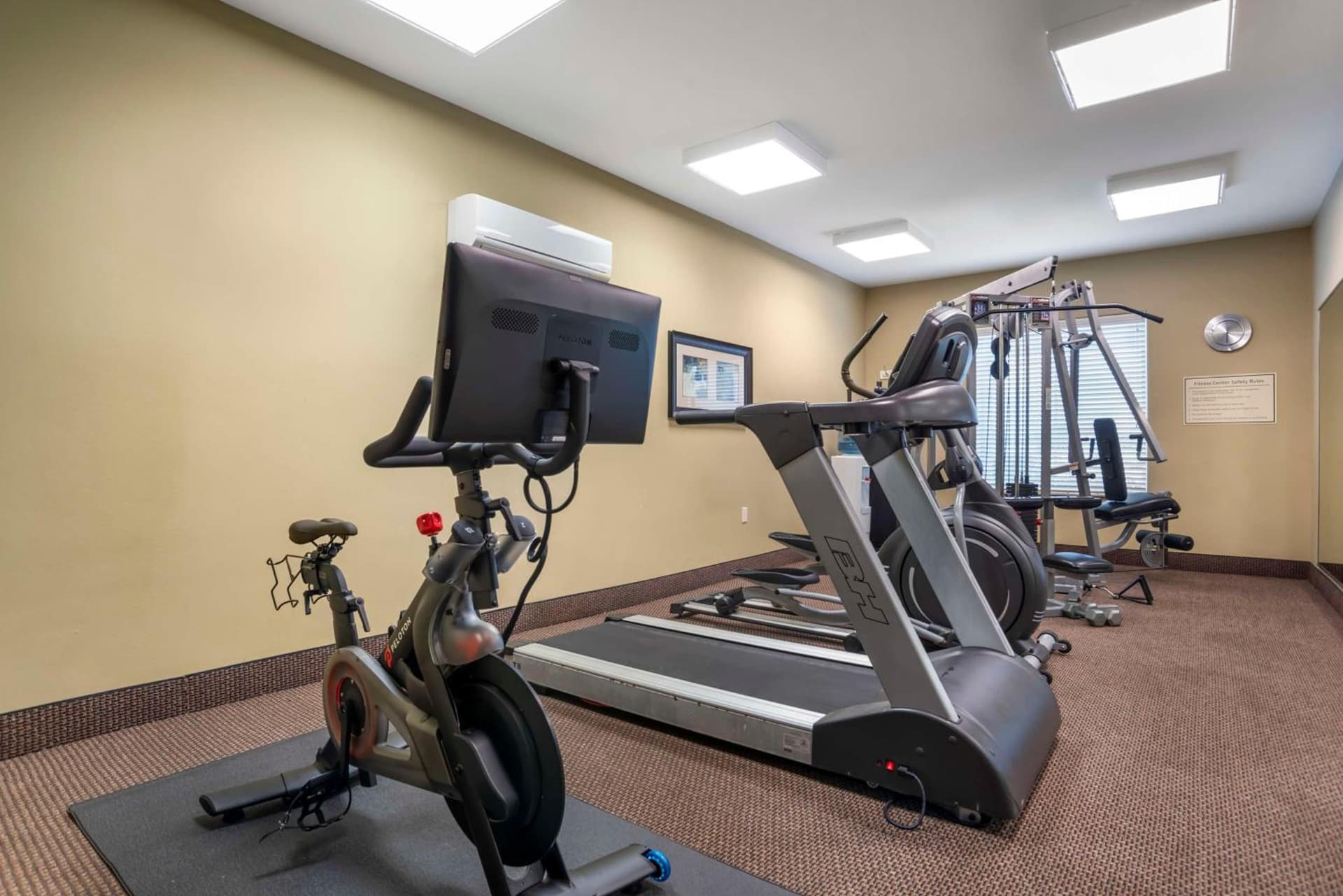 Best Western Plus Chalmette Hotel gallery photo in Chalmette, LA — image 27