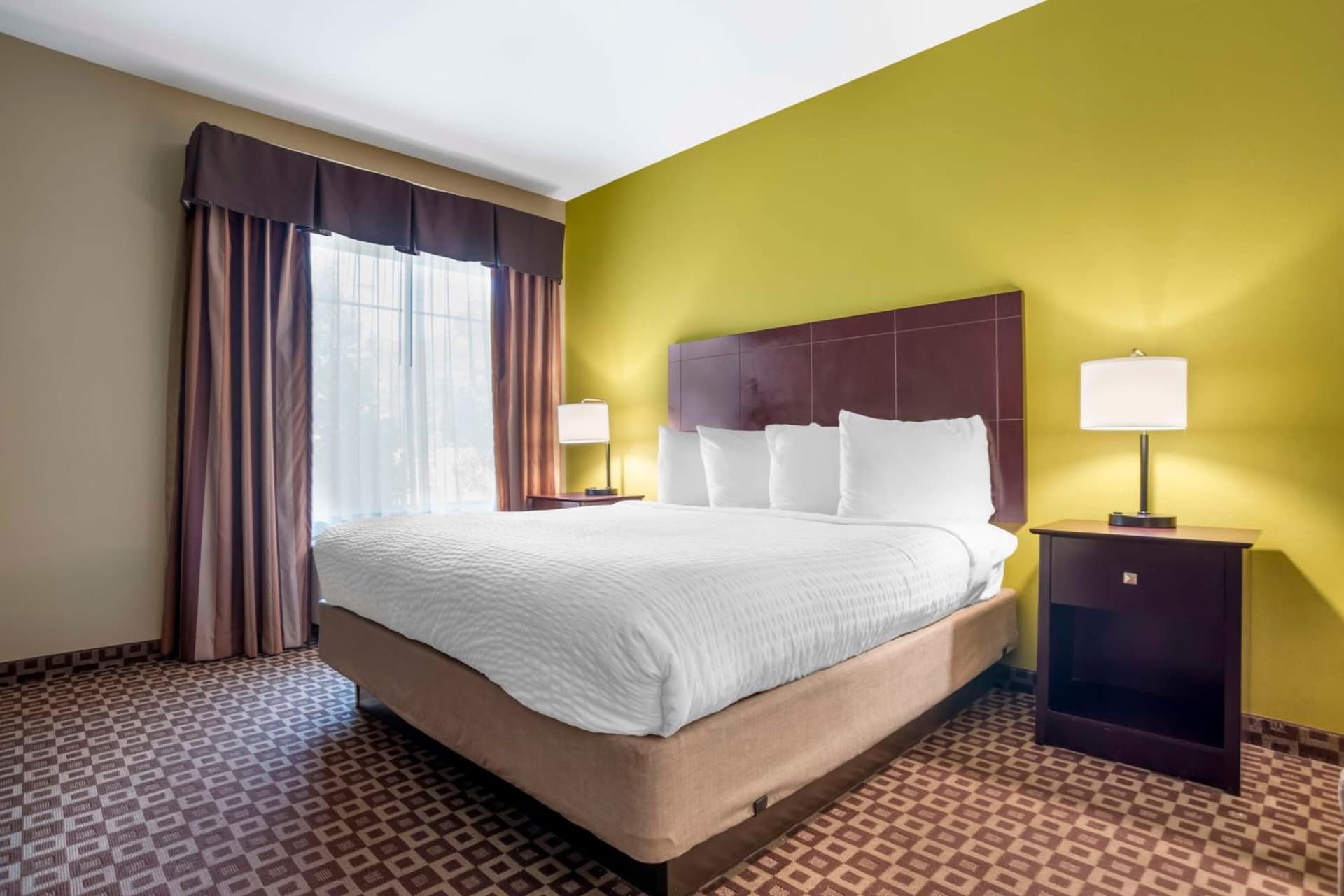Best Western Plus Chalmette Hotel gallery photo in Chalmette, LA — image 7